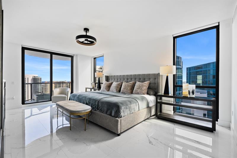 Fort Lauderdale, Florida, 33301, United States, 4 Bedrooms Bedrooms, ,5 BathroomsBathrooms,Residential,For Sale,1987961