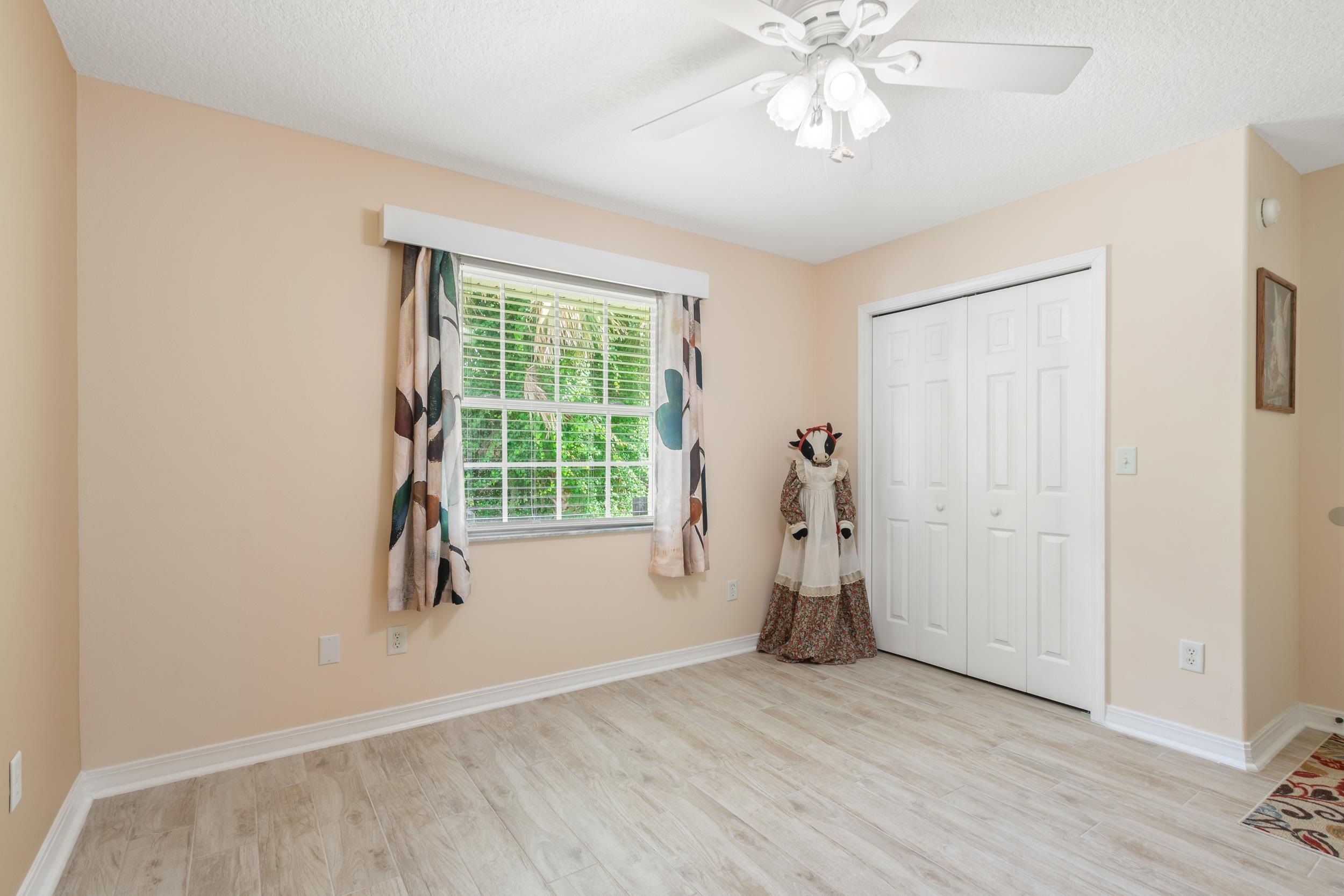 East Palatka, Florida, 32131, United States, 3 Bedrooms Bedrooms, ,2 BathroomsBathrooms,Residential,For Sale,1983358