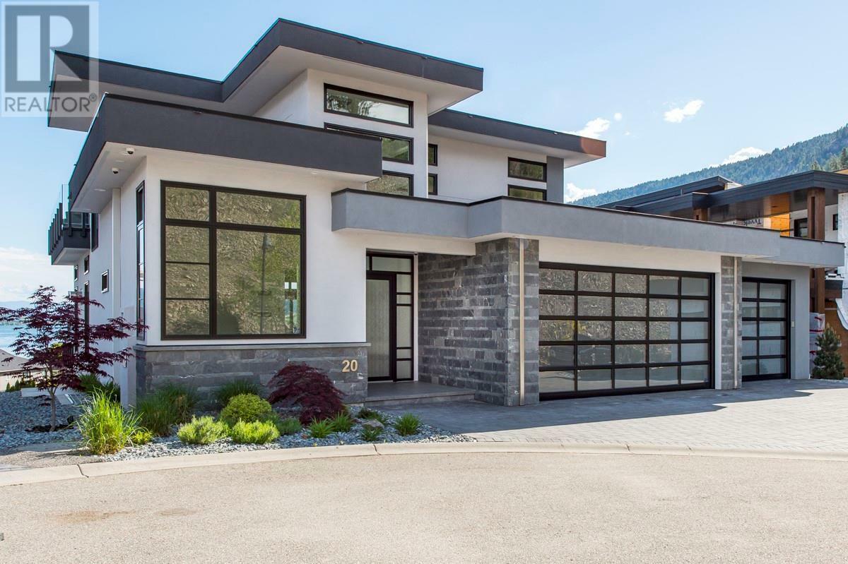 LAKE COUNTRY, British Columbia, V4V 2G2, CA, 4 Bedrooms Bedrooms, ,3 BathroomsBathrooms,Residential,For Sale,1859669