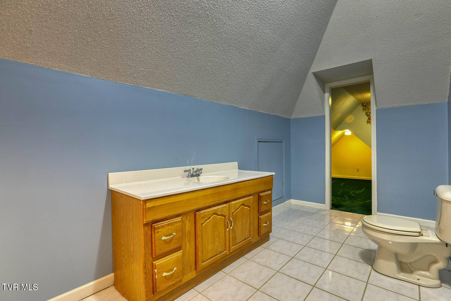 Rogersville, Tennessee, 37857, United States, 4 Bedrooms Bedrooms, ,4 BathroomsBathrooms,Residential,For Sale,1977931