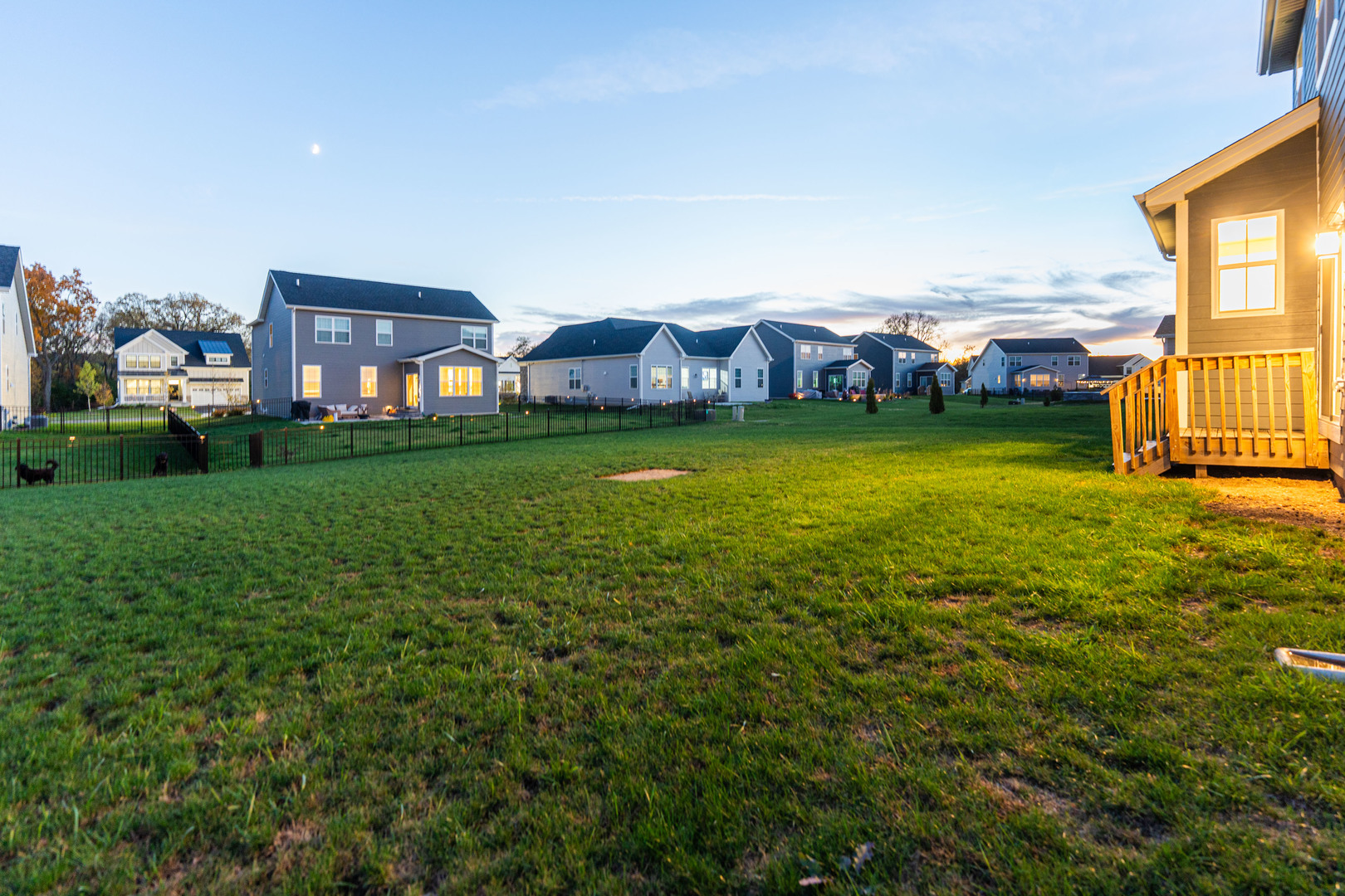 Elgin, Illinois, 60124, United States, 4 Bedrooms Bedrooms, ,3 BathroomsBathrooms,Residential,For Sale,1941075