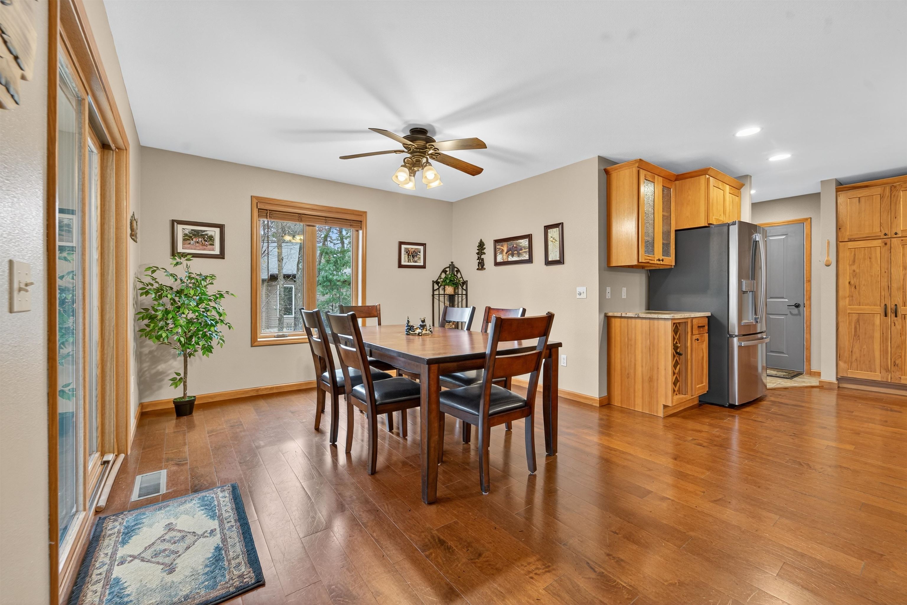 KESHENA, Wisconsin, 54135, United States, 3 Bedrooms Bedrooms, ,3 BathroomsBathrooms,Residential,For Sale,1987764