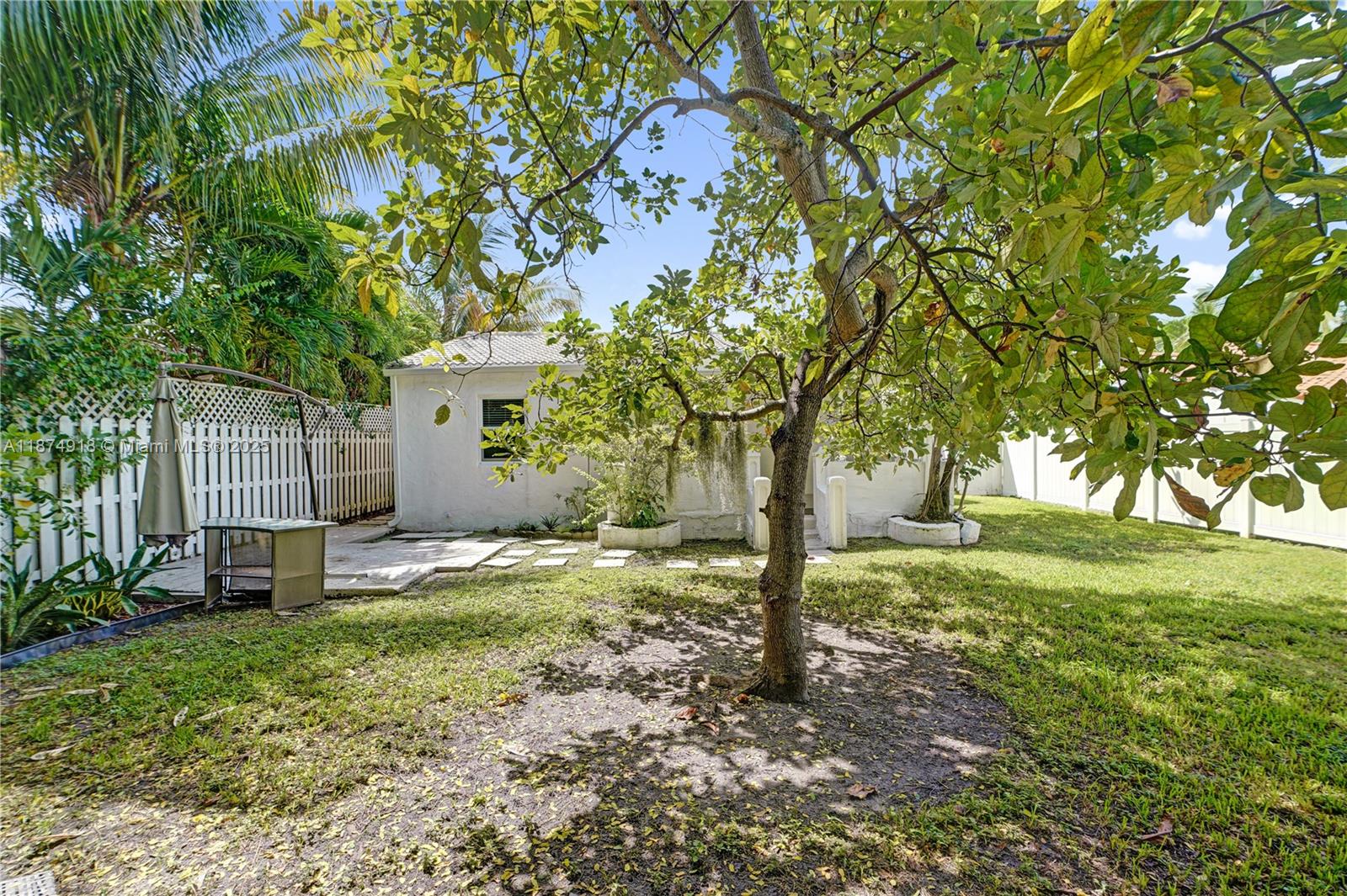 Miami, Florida, 33138, United States, 3 Bedrooms Bedrooms, ,2 BathroomsBathrooms,Residential,For Sale,1947884