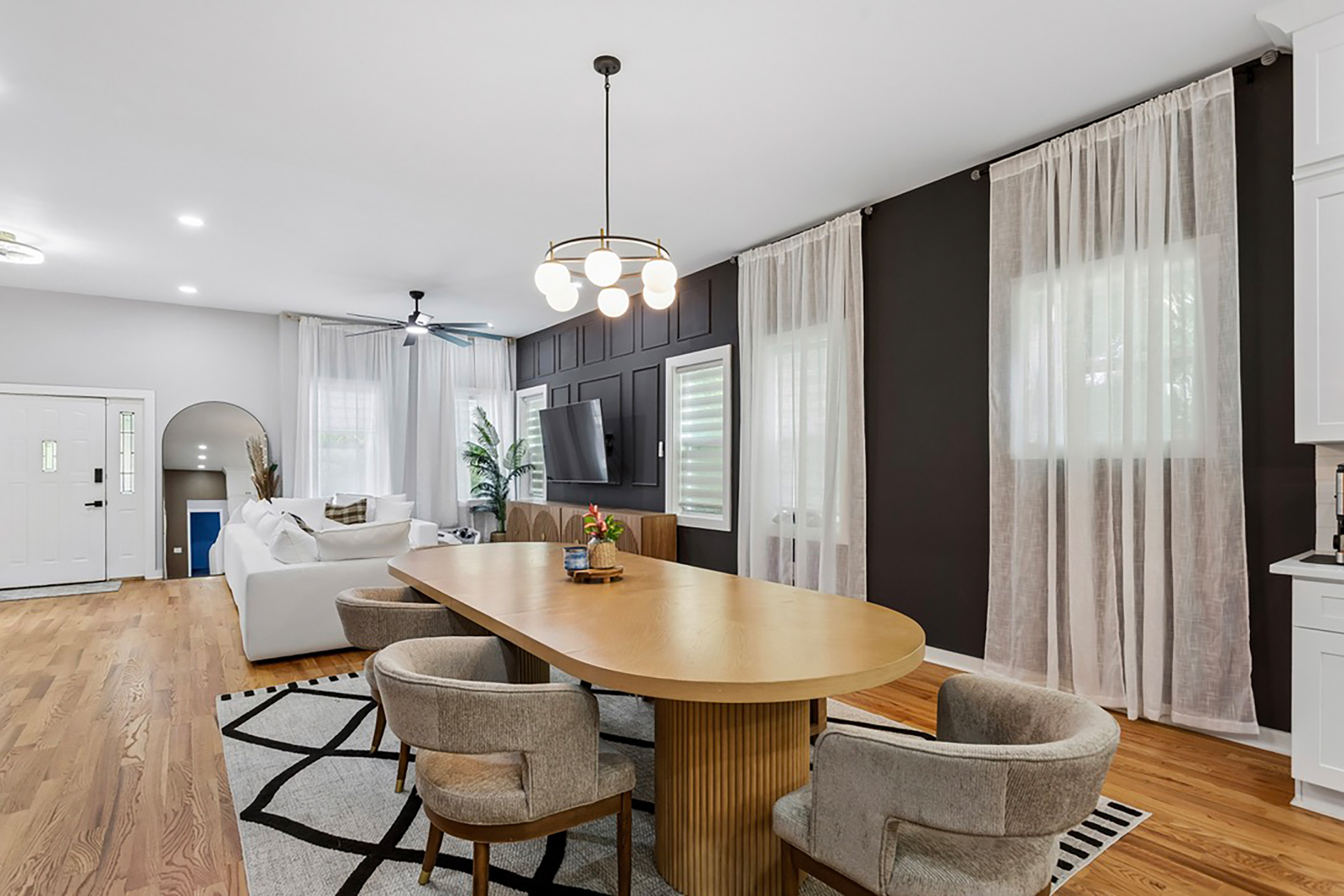  Bright, Modern Home in Pittsburgh - 物件實景