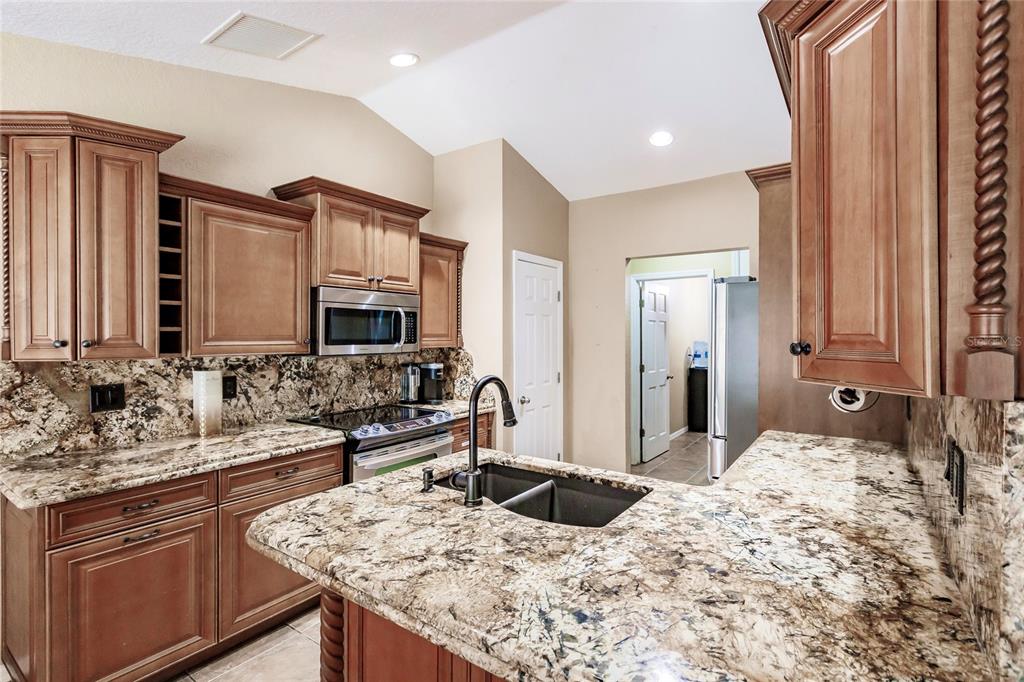 North Port, Florida, 34288, United States, 4 Bedrooms Bedrooms, ,2 BathroomsBathrooms,Residential,For Sale,1998131