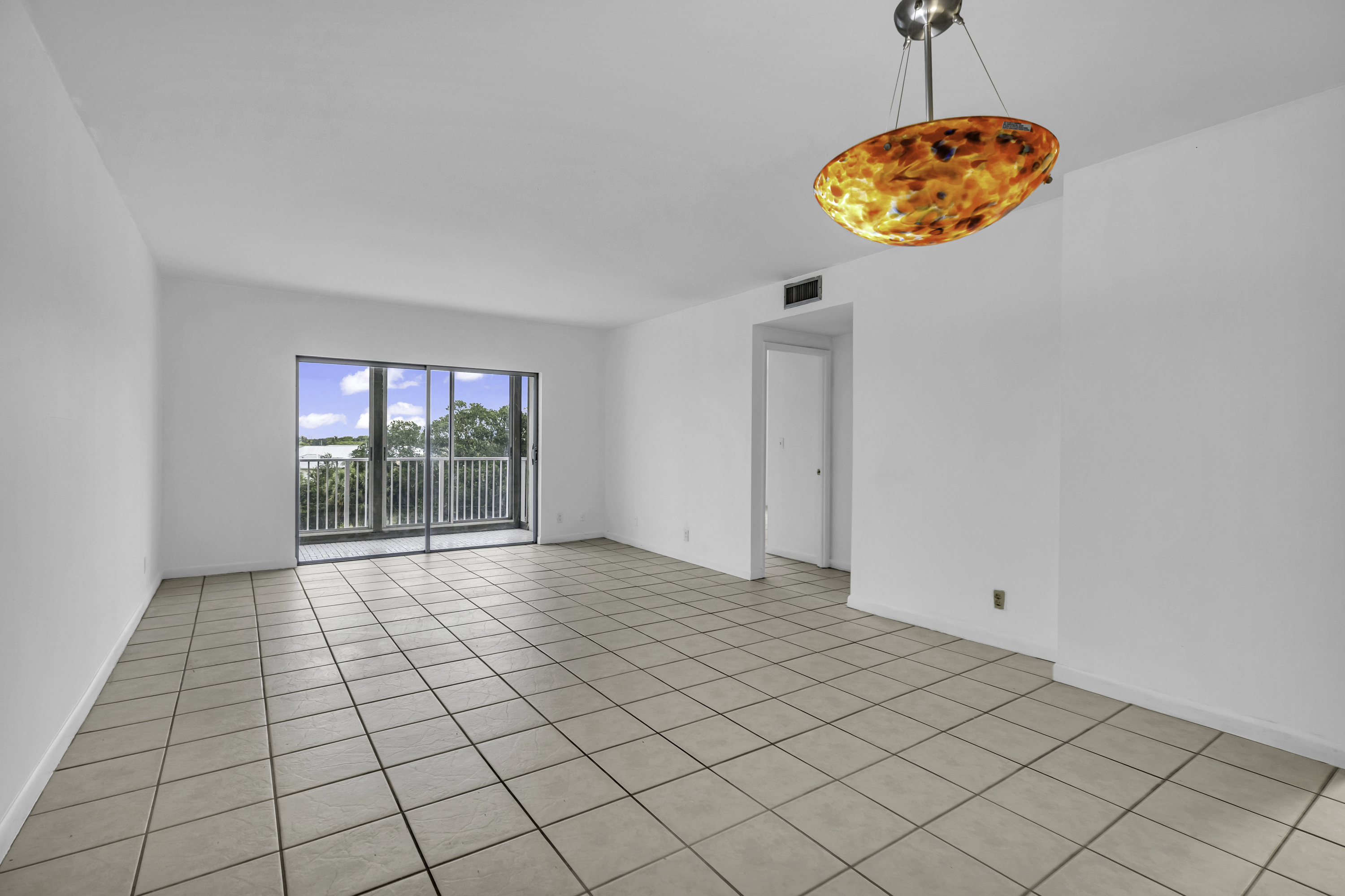  4200 Hillcrest Dr, Hollywood, FL, 33021 - 物件實景