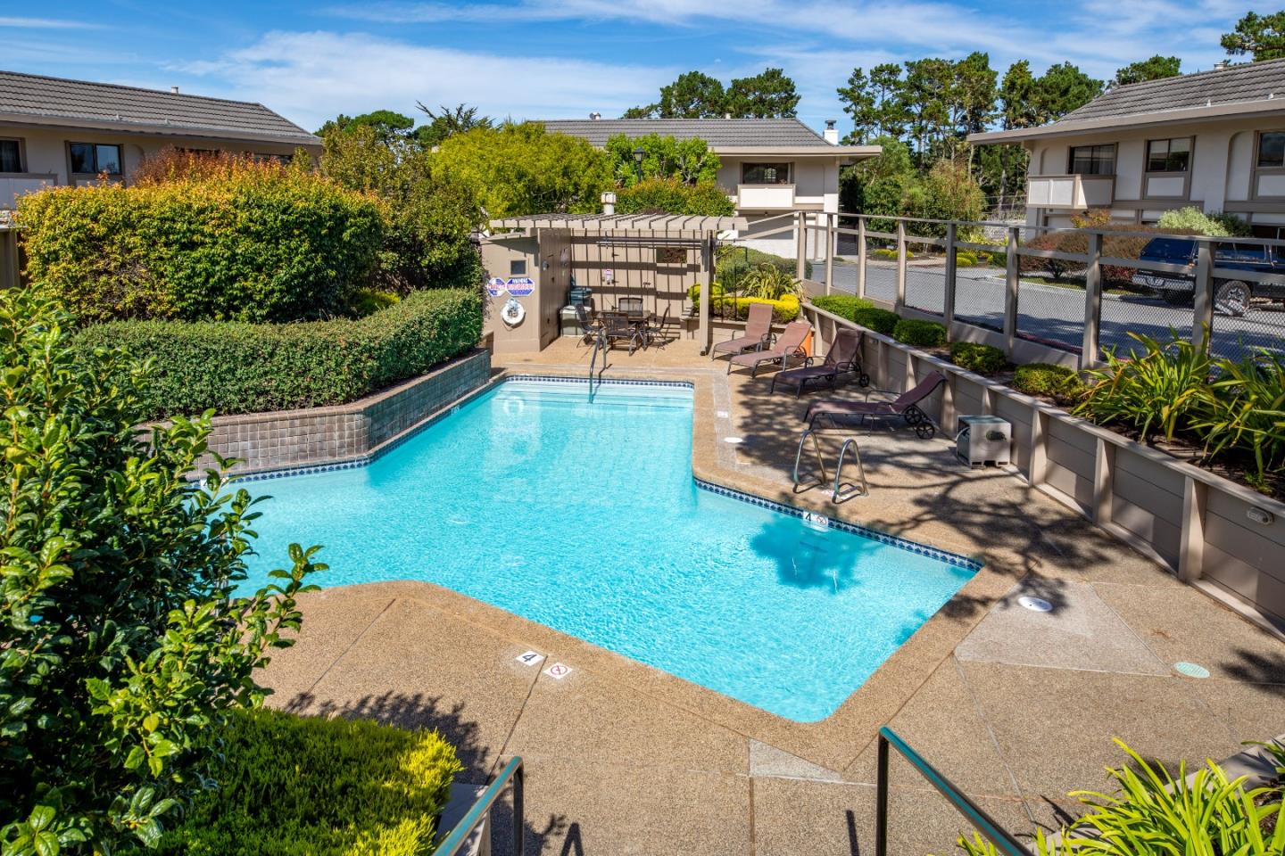 Monterey, California, 93940, United States, 3 Bedrooms Bedrooms, ,3 BathroomsBathrooms,Residential,For Sale,1947975