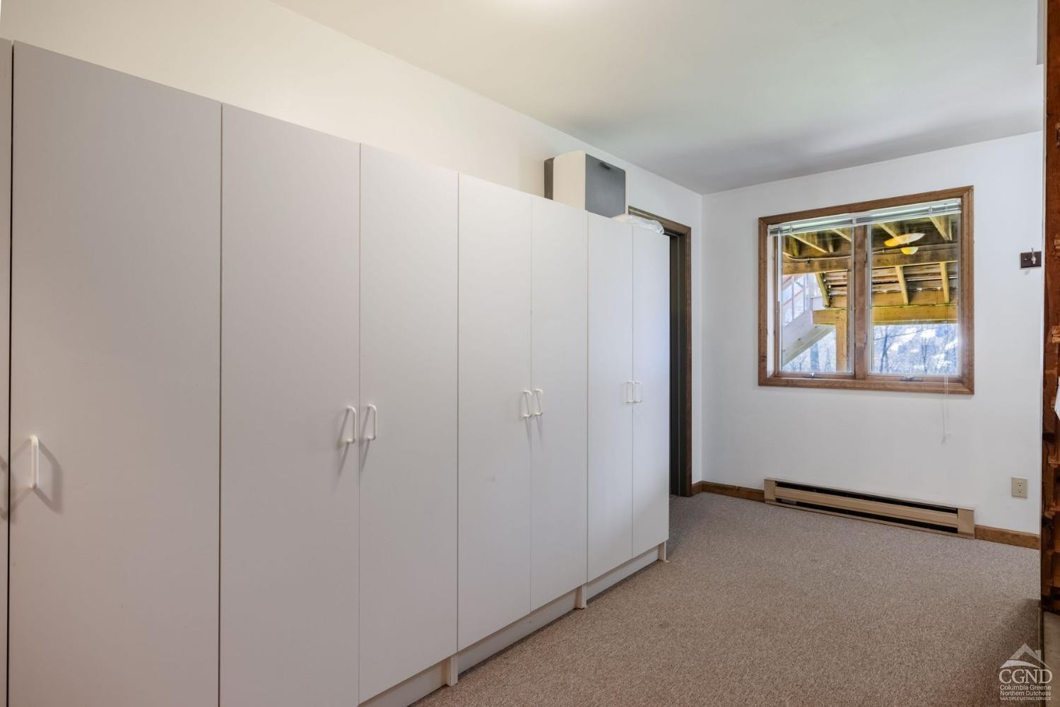 Hunter, New York, 12442, United States, 4 Bedrooms Bedrooms, ,5 BathroomsBathrooms,Residential,For Sale,1792843