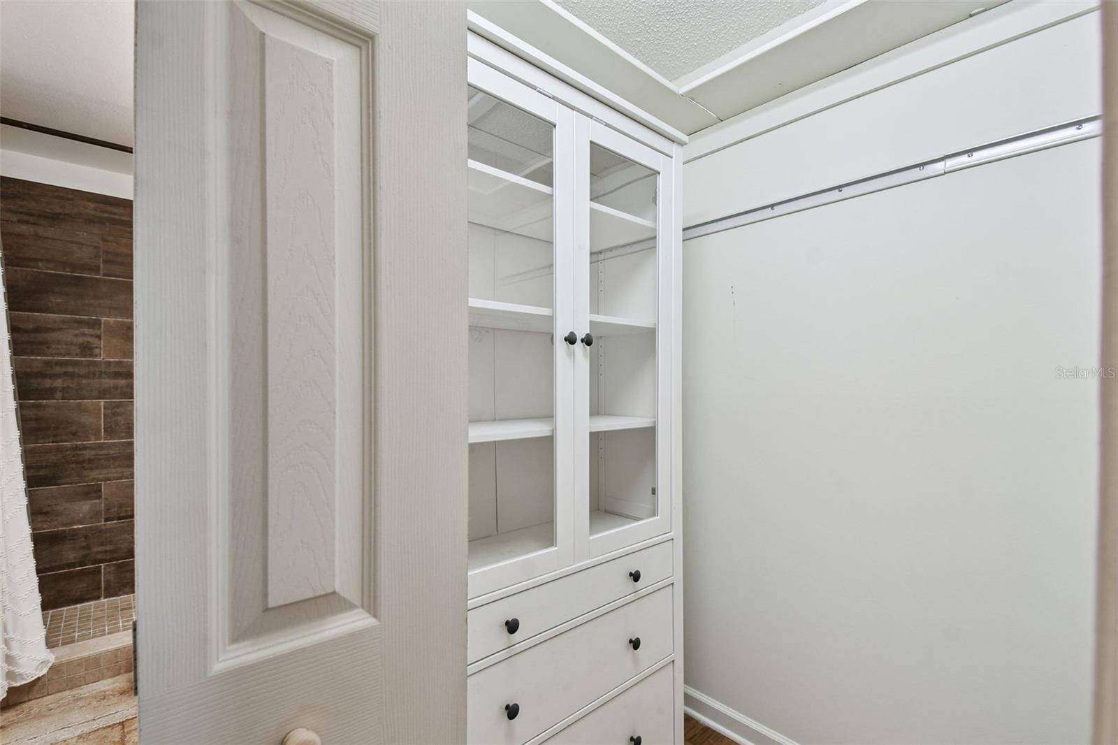 Tampa, Florida, 33609, United States, 3 Bedrooms Bedrooms, ,3 BathroomsBathrooms,Residential,For Sale,1981719