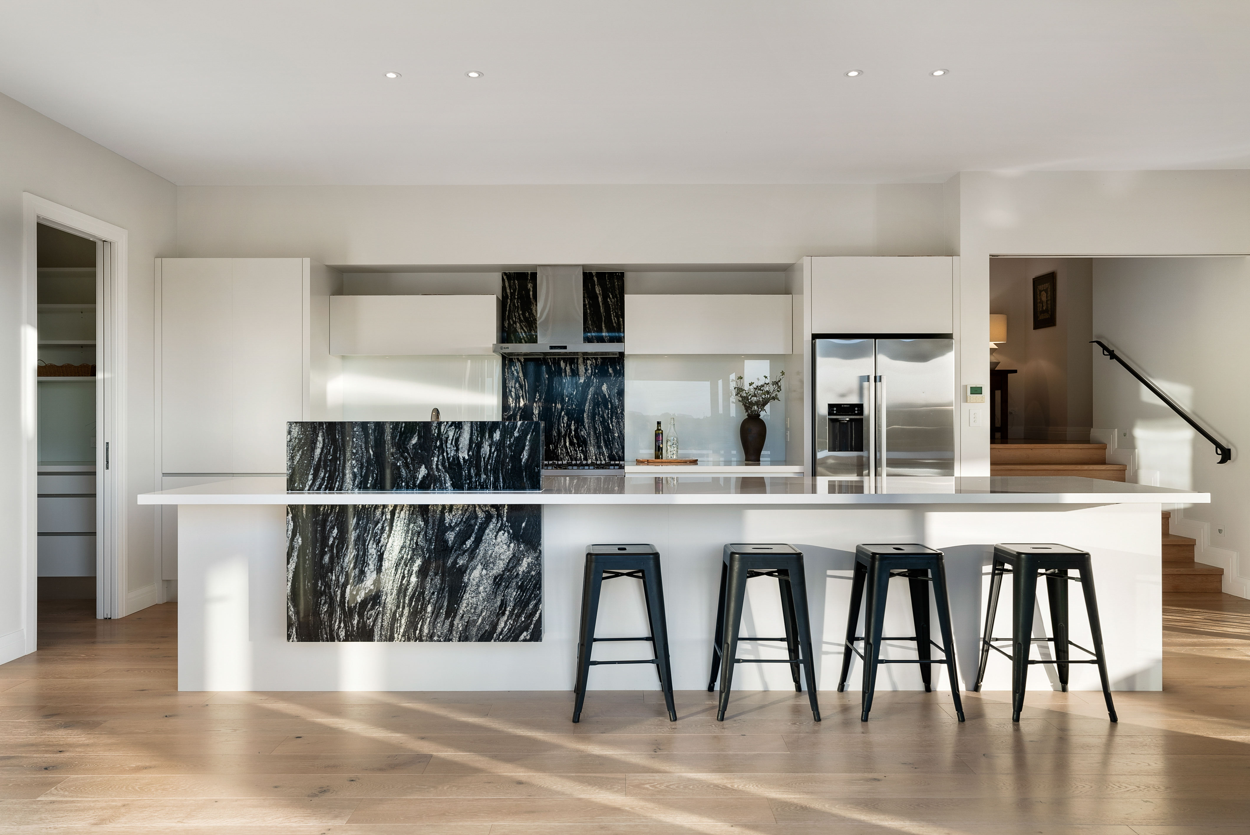  5 Acres of Private Luxury - A Smart Alternative to City Living - 物件實景