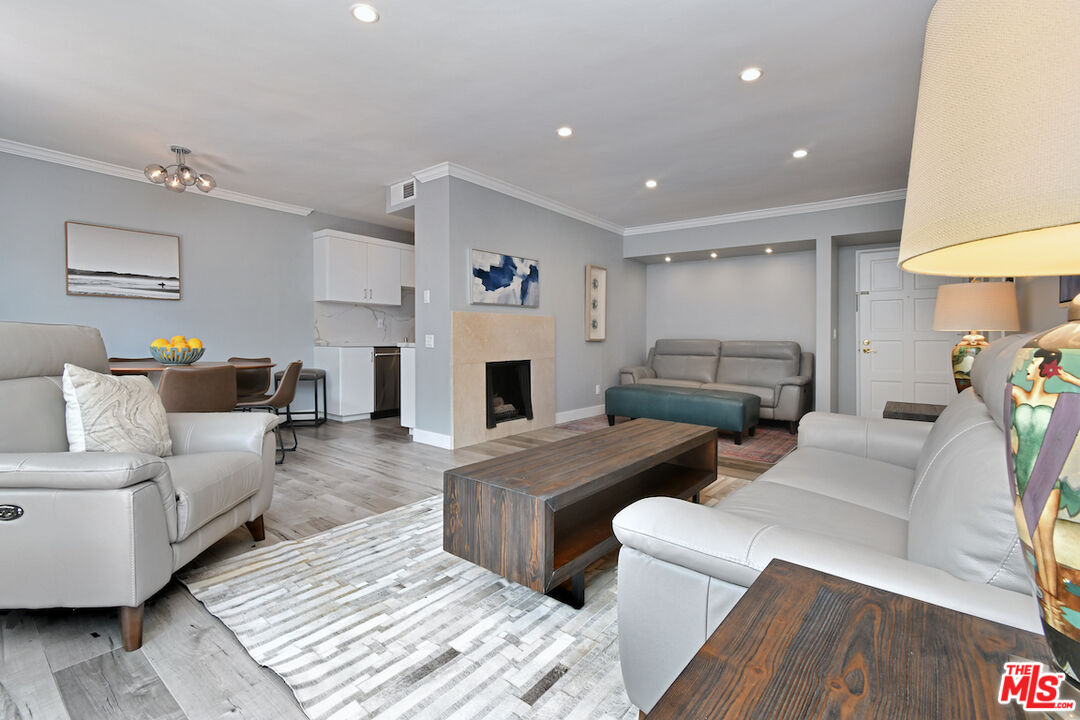 Los Angeles, California, 90077, United States, 2 Bedrooms Bedrooms, ,2 BathroomsBathrooms,Residential,For Sale,1919812
