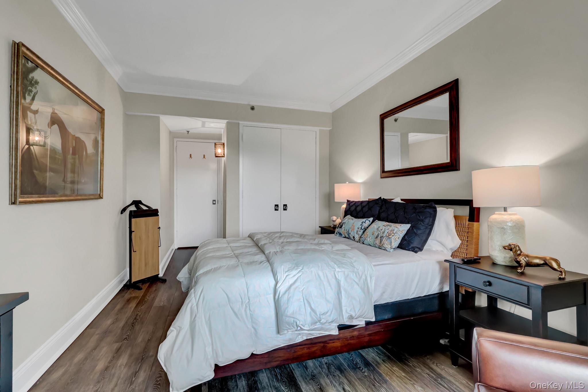  111 Cherry Valley Avenue, Garden City, NY, 11530 - 物件實景