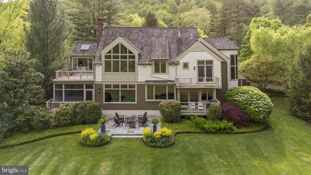 Point Pleasant, Pennsylvania, 18950, United States, 4 Bedrooms Bedrooms, ,6 BathroomsBathrooms,Residential,For Sale,1794565