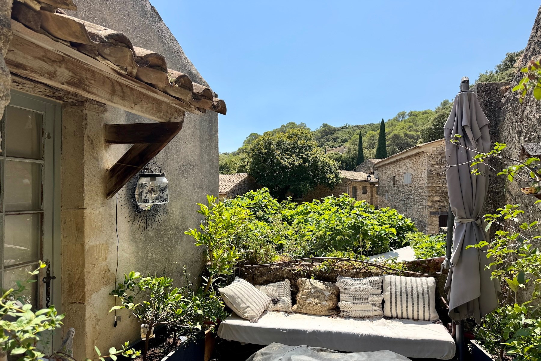  La Roque-sur-Cèze – Exceptional Stone Property in One of France