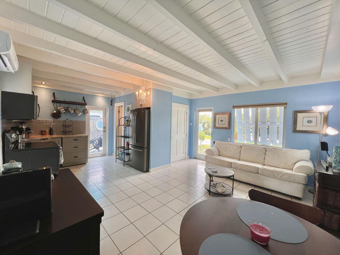 KEY LARGO, Florida, 33037, United States, 1 Bedroom Bedrooms, ,1 BathroomBathrooms,Residential,For Sale,1827867