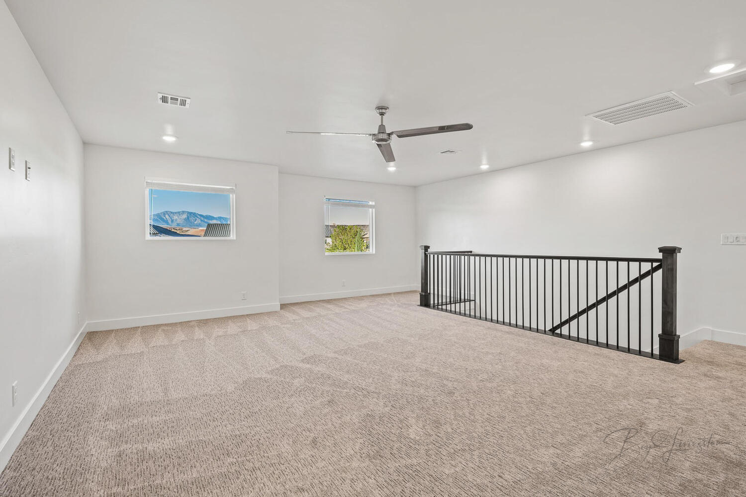 St George, Utah, 84770, United States, 4 Bedrooms Bedrooms, ,Residential,For Sale,1785416