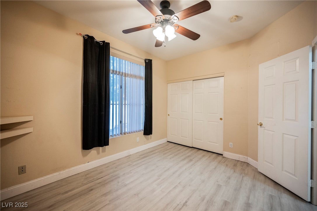 Henderson, Nevada, 89015, United States, 5 Bedrooms Bedrooms, ,2 BathroomsBathrooms,Residential,For Sale,1976773