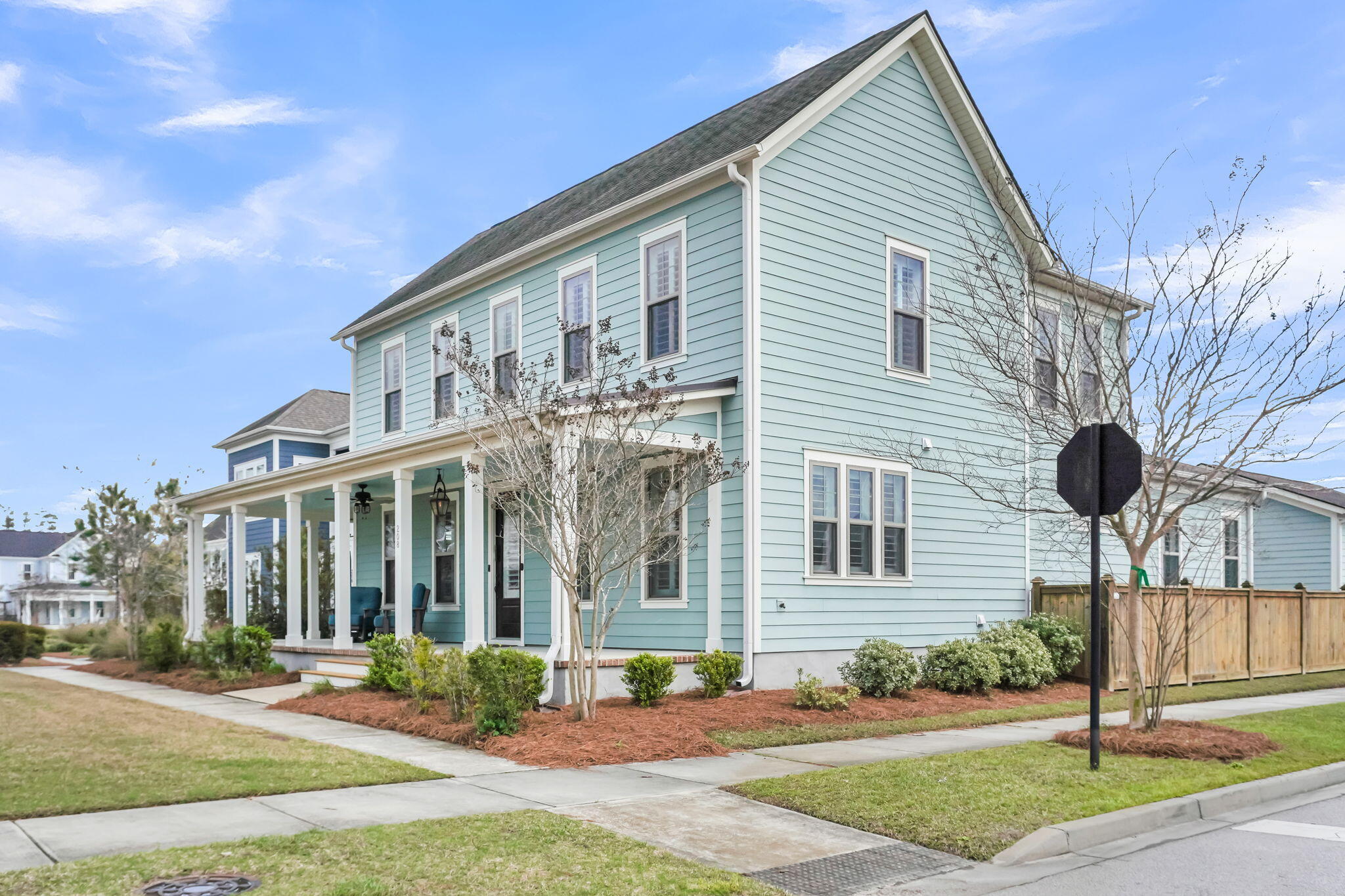 Summerville, South Carolina, 29486, United States, 4 Bedrooms Bedrooms, ,4 BathroomsBathrooms,Residential,For Sale,2025735