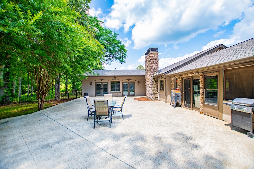 Douglasville, Georgia, 30134, United States, 4 Bedrooms Bedrooms, ,2 BathroomsBathrooms,Residential,For Sale,1983437