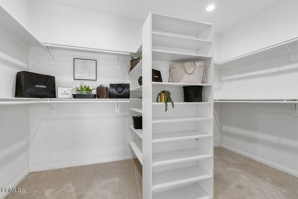 Camarillo, California, 93012, United States, 5 Bedrooms Bedrooms, ,4 BathroomsBathrooms,Residential,For Sale,1885935