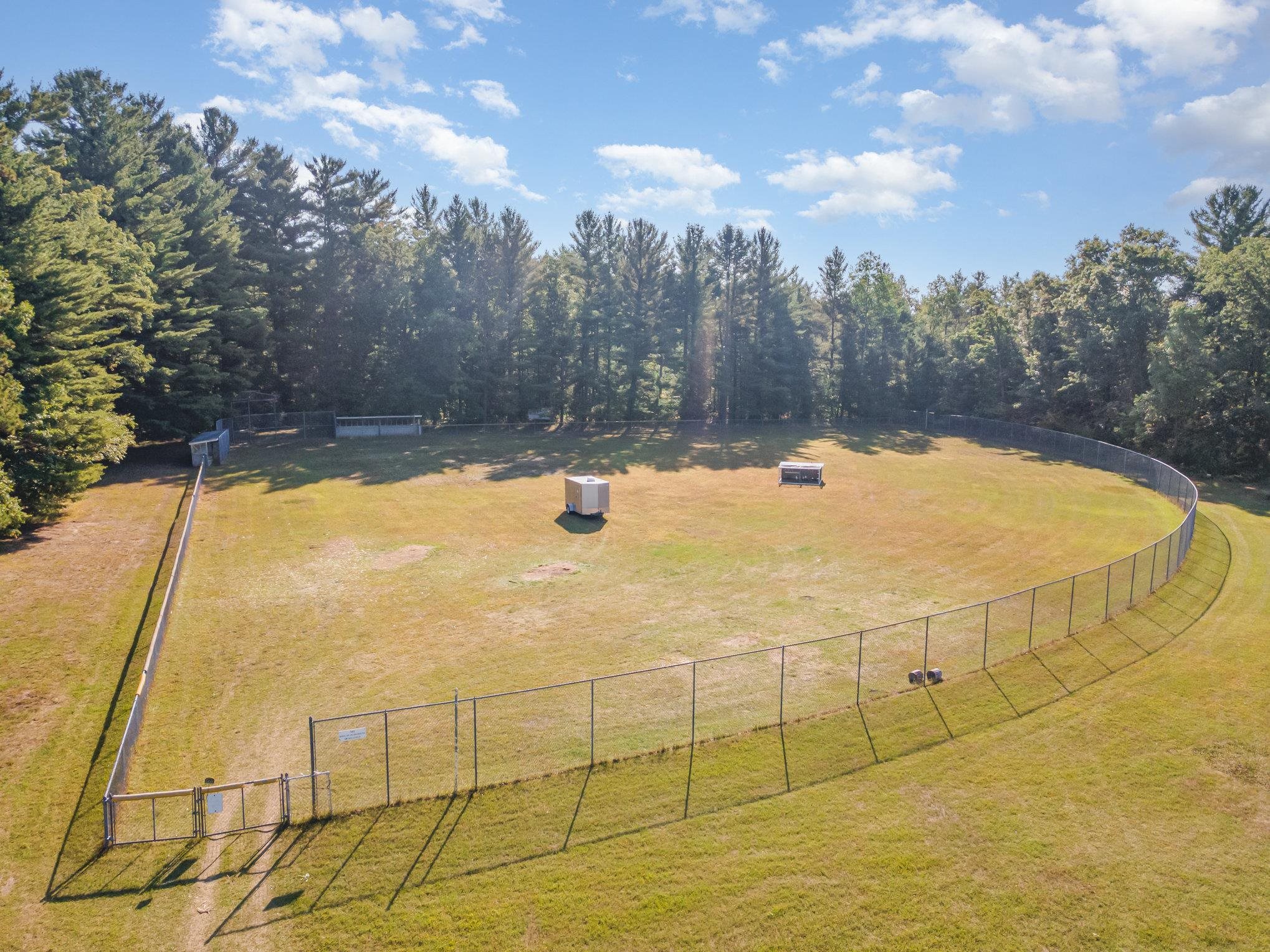 Harrison, Michigan, 48625, United States, 3 Bedrooms Bedrooms, ,3 BathroomsBathrooms,Residential,For Sale,2007492