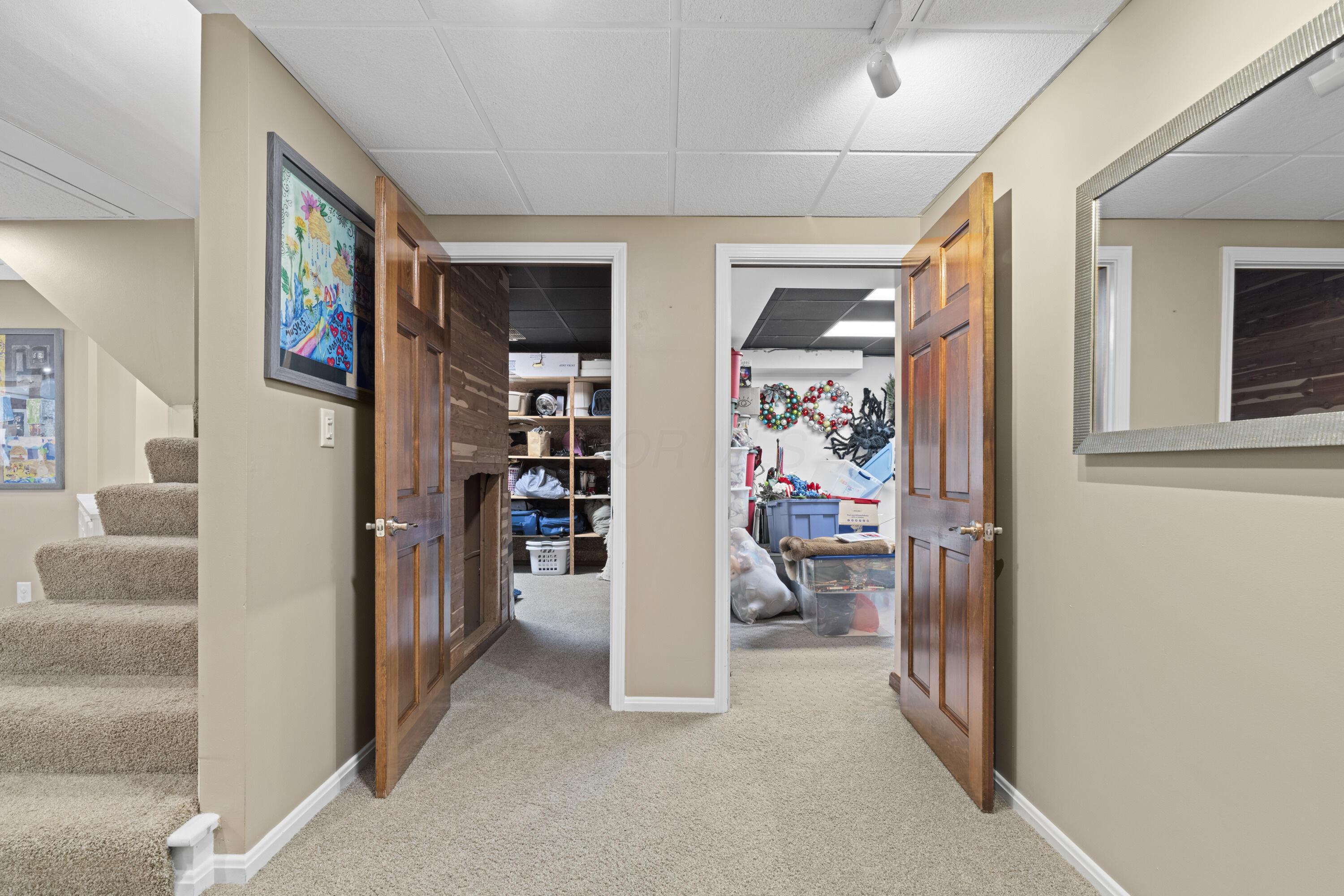 Columbus, Ohio, 43230, United States, 4 Bedrooms Bedrooms, ,4 BathroomsBathrooms,Residential,For Sale,1970472