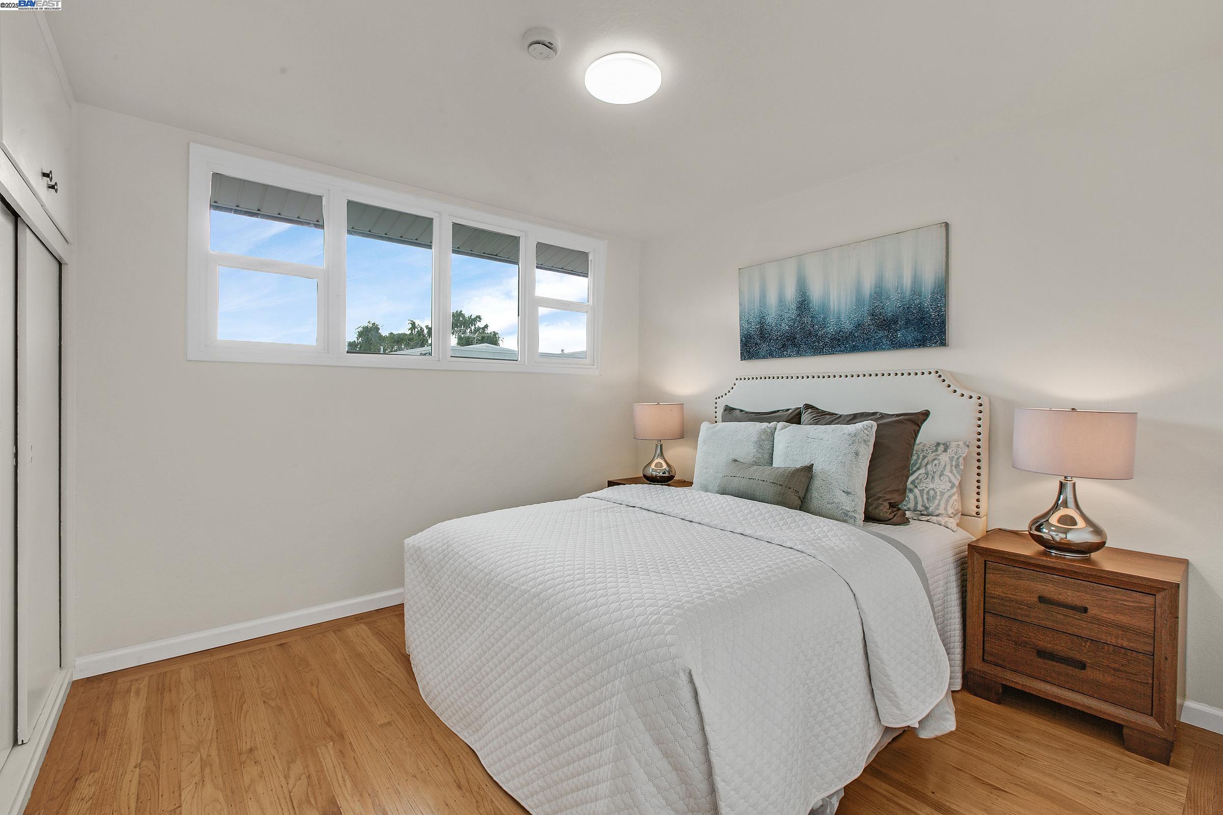 Hayward, California, 94544, United States, 6 Bedrooms Bedrooms, ,2 BathroomsBathrooms,Residential,For Sale,1868213