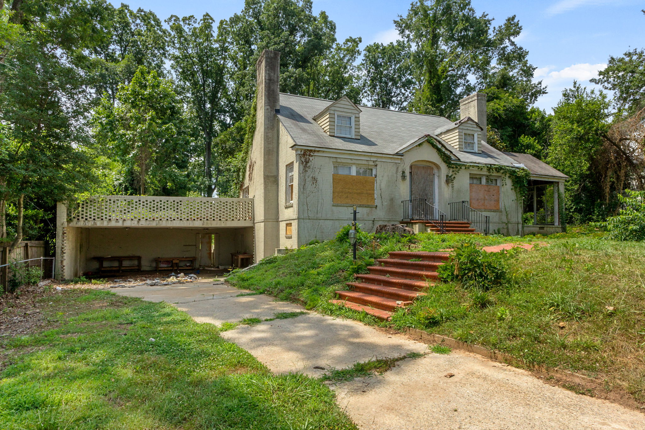  220 Riverside Drive, Greenville, SC 29605 - 物件實景