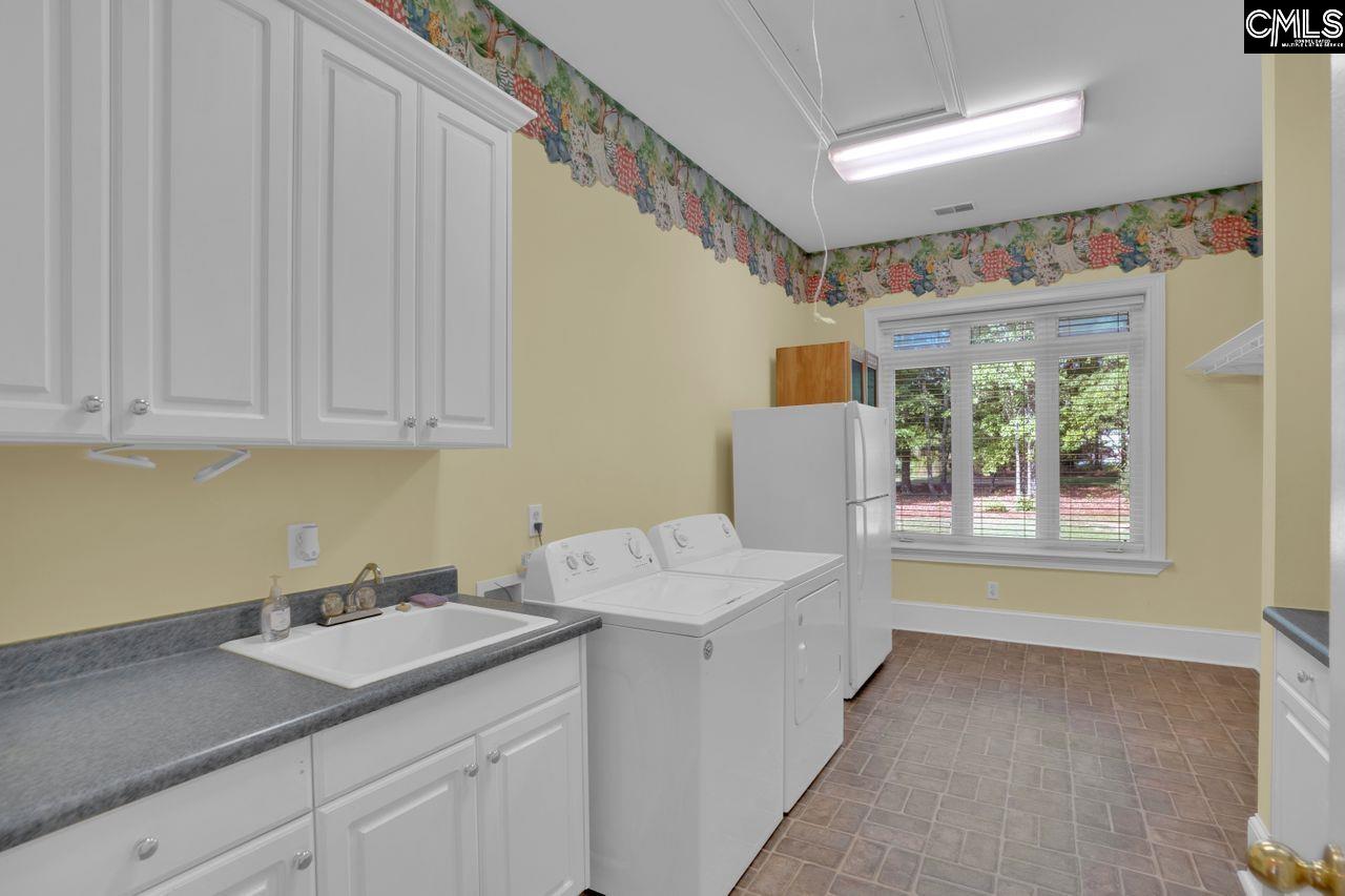 Lexington, South Carolina, 29072, United States, 4 Bedrooms Bedrooms, ,5 BathroomsBathrooms,Residential,For Sale,2003179