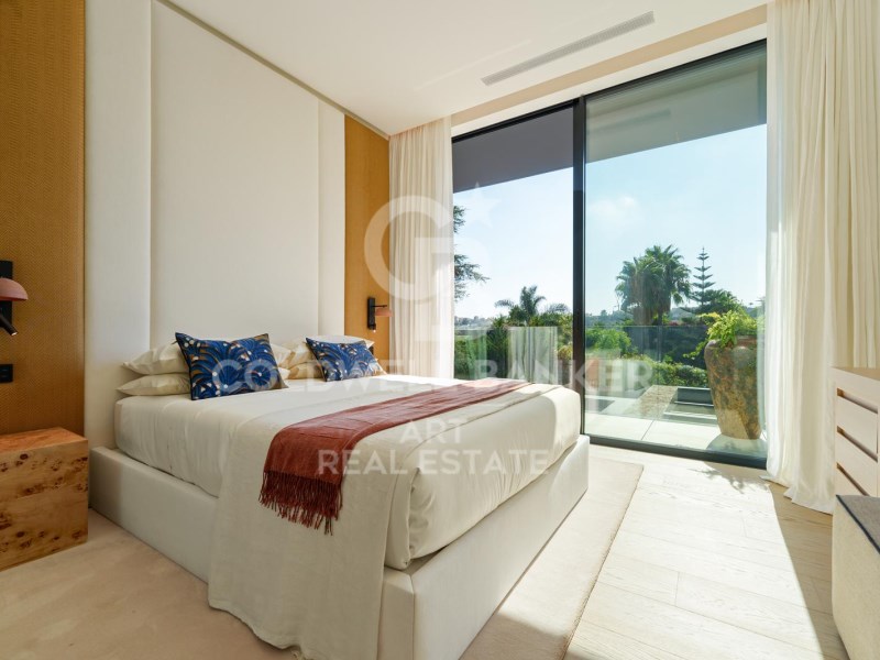 Marbella, Andalusia, ES, 6 Bedrooms Bedrooms, ,7 BathroomsBathrooms,Residential,For Sale,1949933