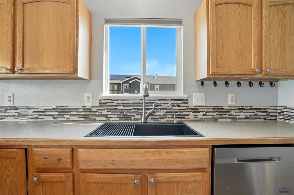 Rapid City, South Dakota, 57702, United States, 5 Bedrooms Bedrooms, ,3 BathroomsBathrooms,Residential,For Sale,1980824