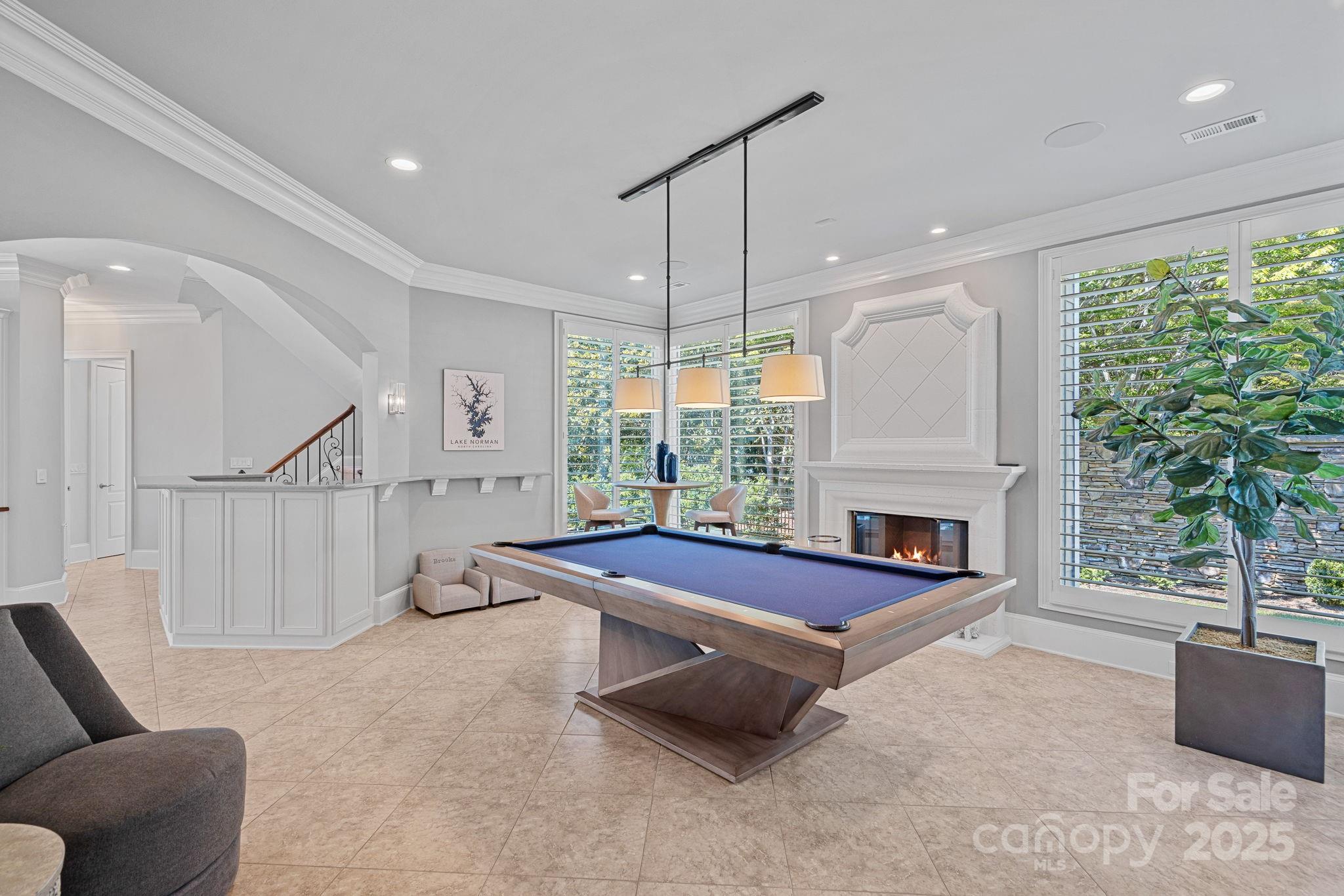 Mooresville, North Carolina, 28117, United States, 4 Bedrooms Bedrooms, ,6 BathroomsBathrooms,Residential,For Sale,1989072