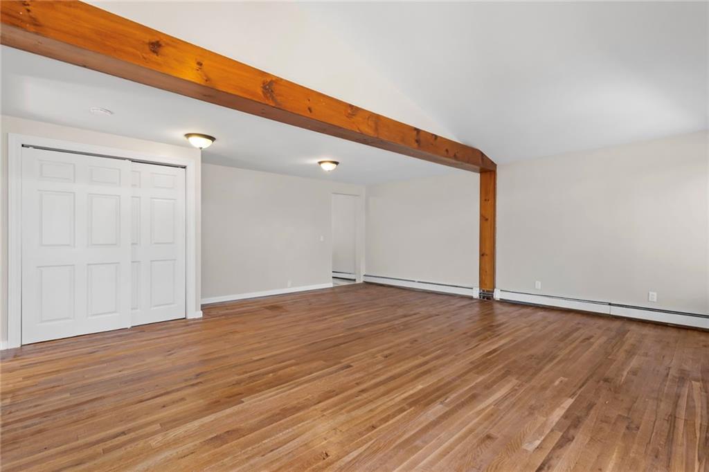Jamestown, Rhode Island, 02835, United States, 3 Bedrooms Bedrooms, ,1 BathroomBathrooms,Residential,For Sale,2044275