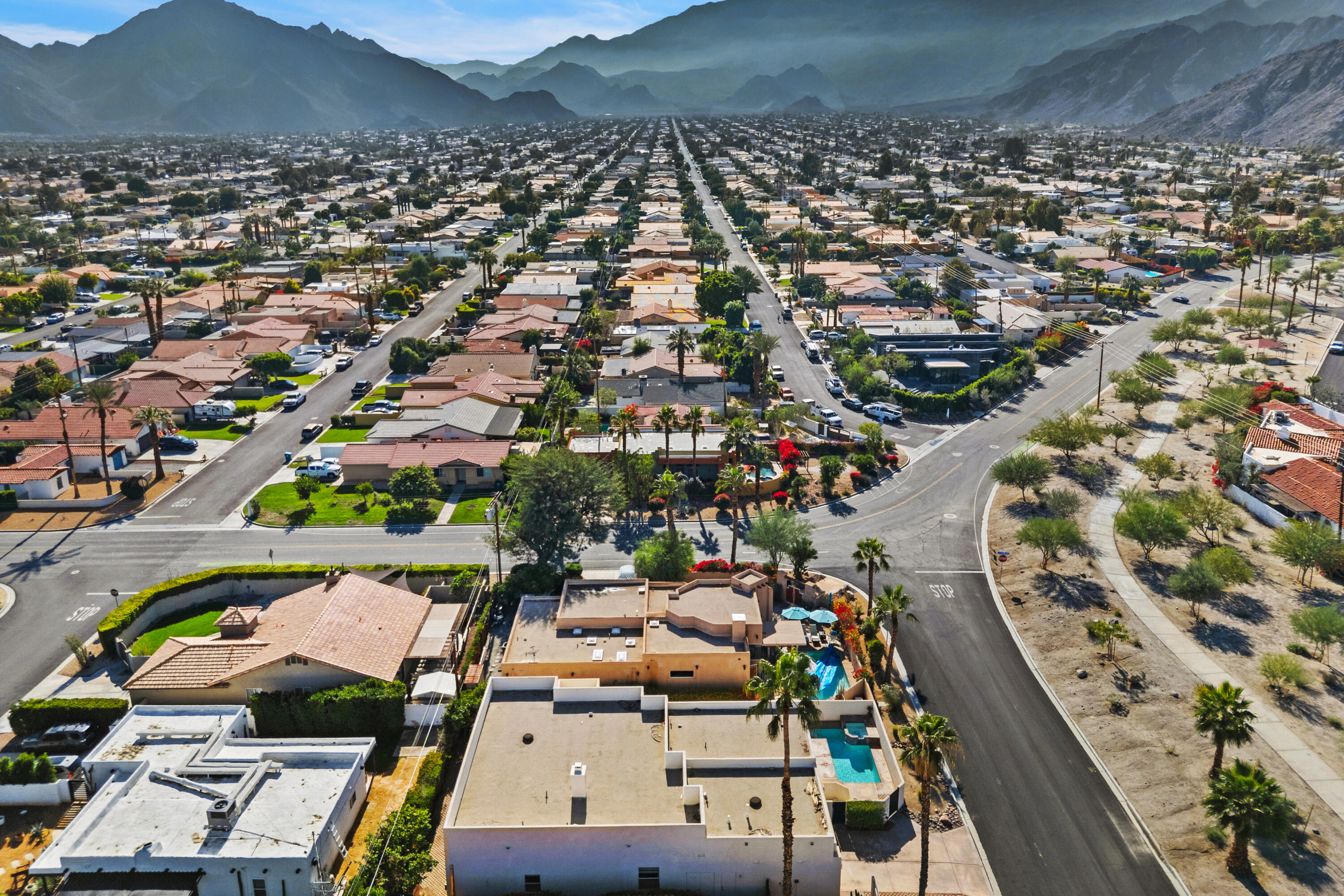 La Quinta, California, 92253, United States, 4 Bedrooms Bedrooms, ,1 BathroomBathrooms,Residential,For Sale,1999091