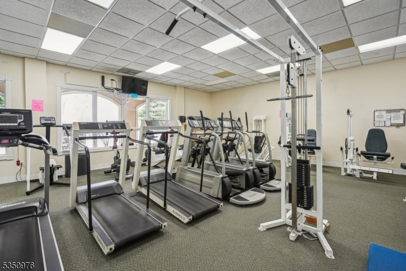 Rockaway Twp., New Jersey, 07866, United States, 2 Bedrooms Bedrooms, ,2 BathroomsBathrooms,Residential,For Sale,1770221