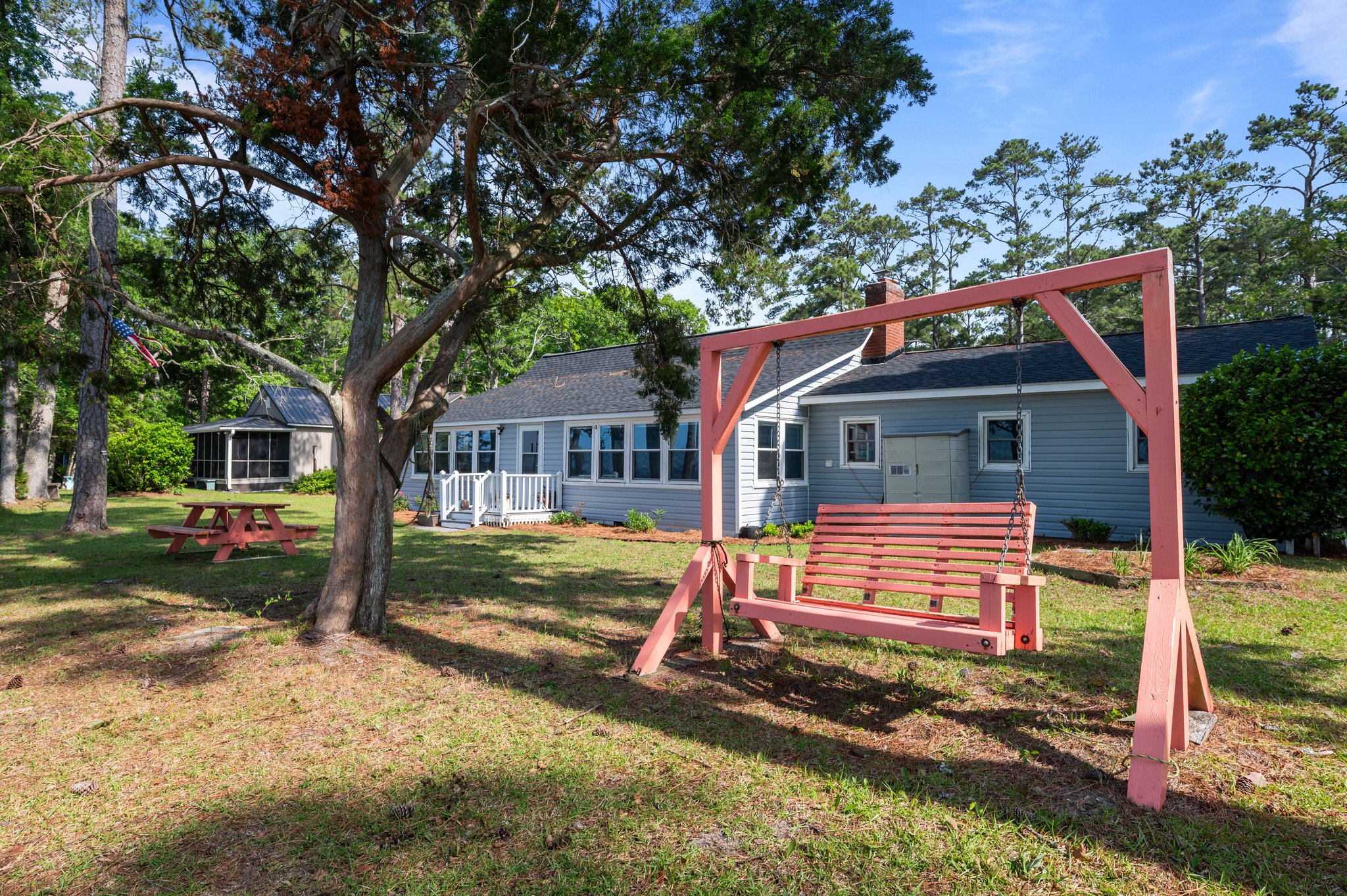 Belhaven, North Carolina, 27810, United States, 3 Bedrooms Bedrooms, ,1 BathroomBathrooms,Residential,For Sale,1944944