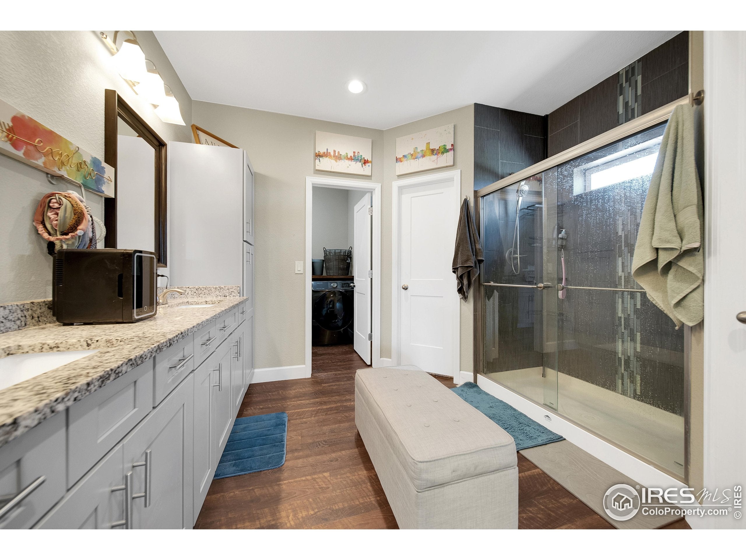 Wiggins, Colorado, 80654, United States, 5 Bedrooms Bedrooms, ,2 BathroomsBathrooms,Residential,For Sale,1982947