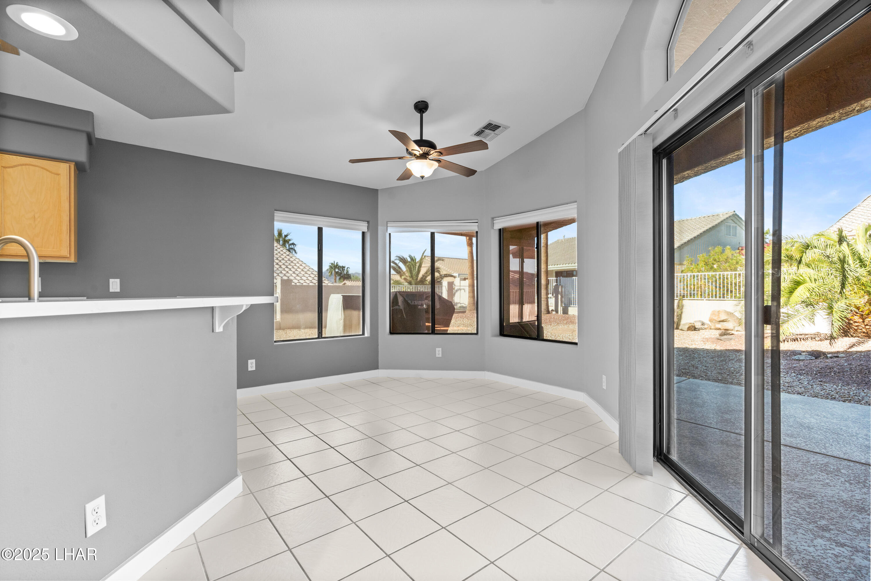 Lake Havasu City, Arizona, 86404, United States, 3 Bedrooms Bedrooms, ,Residential,For Sale,1988180