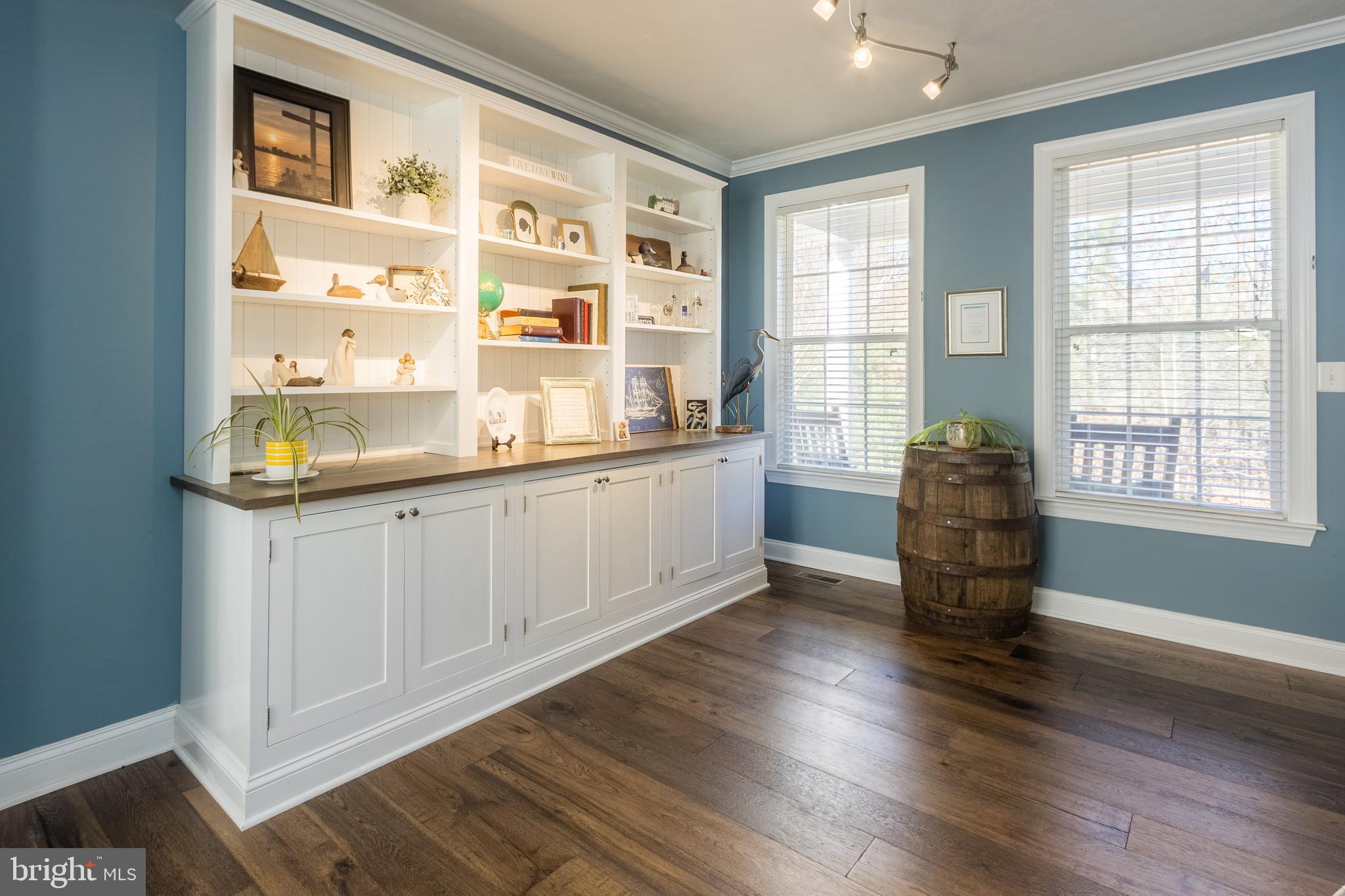 Saint Inigoes, Maryland, 20684, United States, 4 Bedrooms Bedrooms, ,4 BathroomsBathrooms,Residential,For Sale,2005176