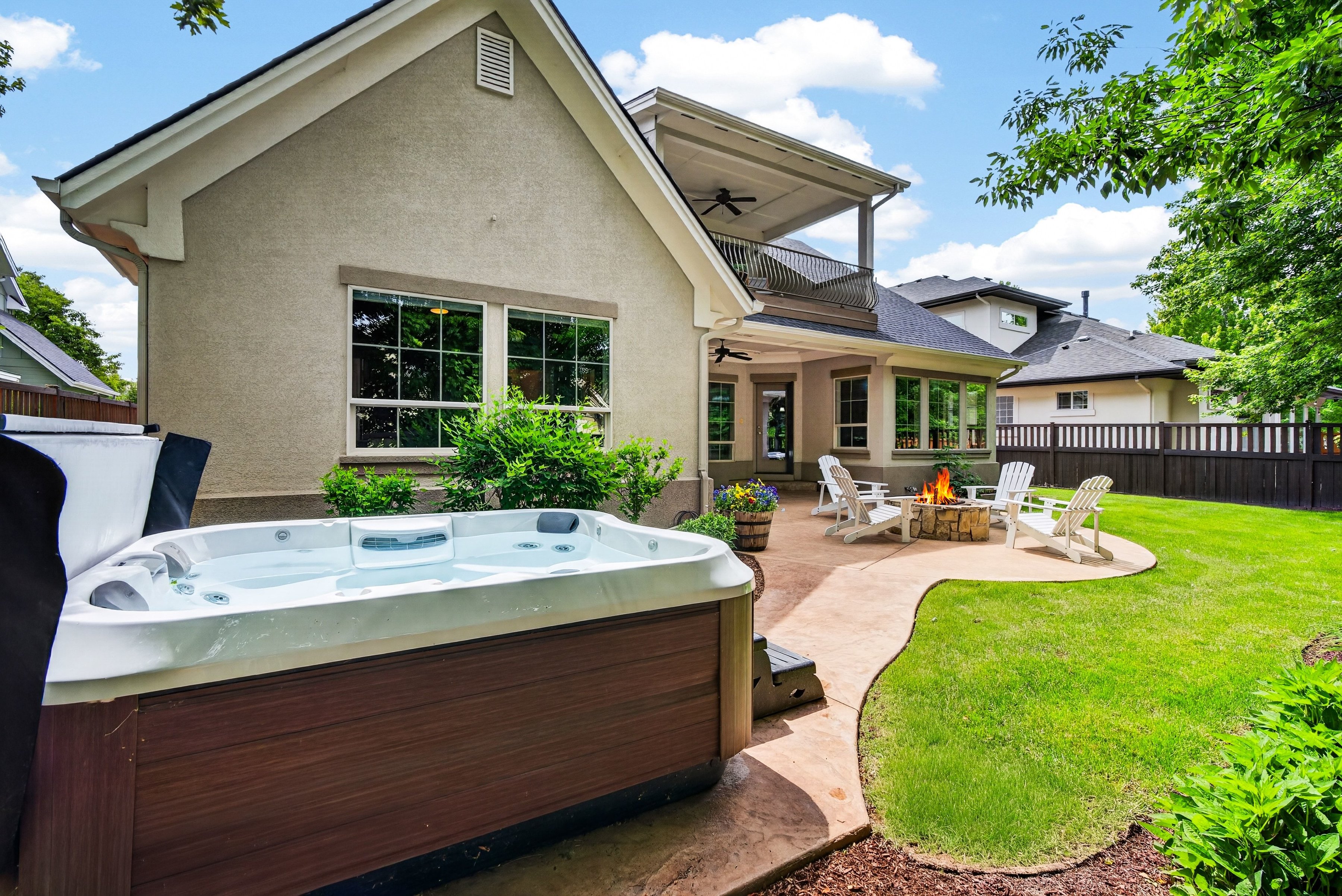  Custom Hidden Springs Estate with Private Casita & ResortStyle Backyard - 物件實景
