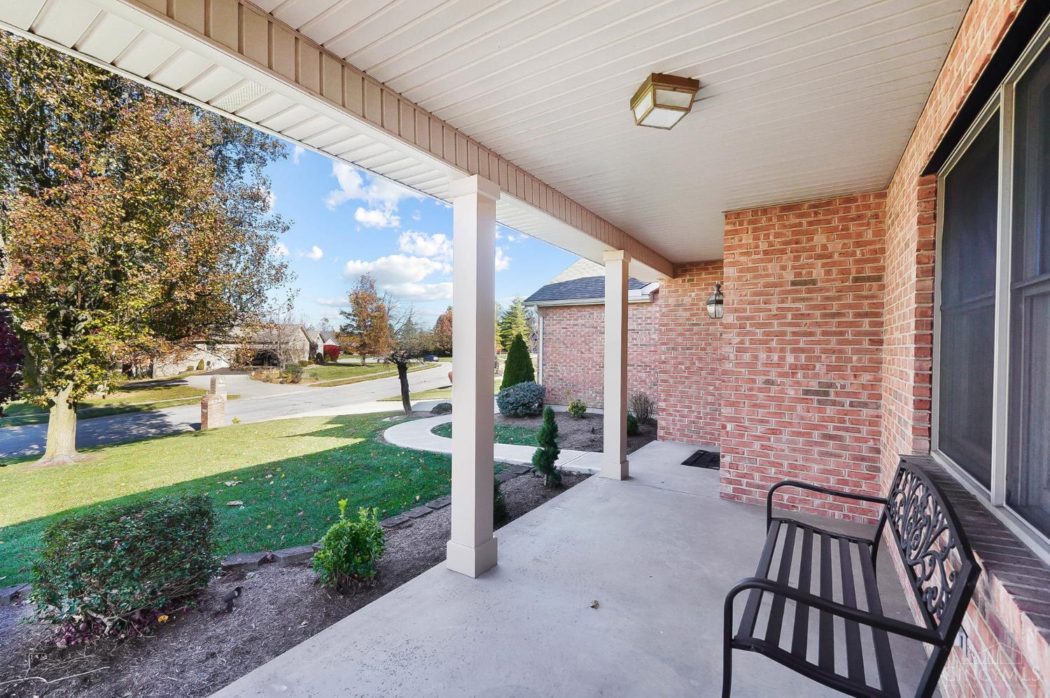 Hamilton, Ohio, 45013, United States, 4 Bedrooms Bedrooms, ,4 BathroomsBathrooms,Residential,For Sale,2000697