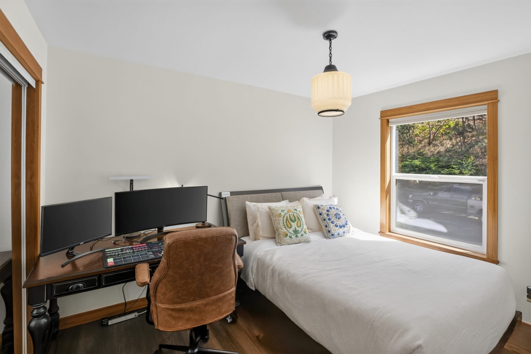  407 HUSKEY RD Mosier, OR 97040 - 物件實景