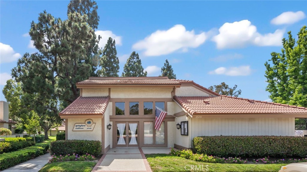 Huntington Beach, California, 92646, United States, 4 Bedrooms Bedrooms, ,3 BathroomsBathrooms,Residential,For Sale,1912576