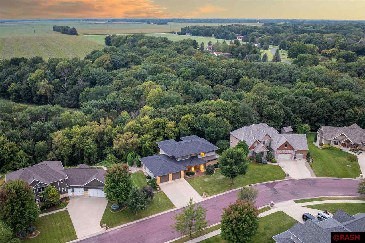 Mankato, Minnesota, 56001, United States, 5 Bedrooms Bedrooms, ,3 BathroomsBathrooms,Residential,For Sale,1976470