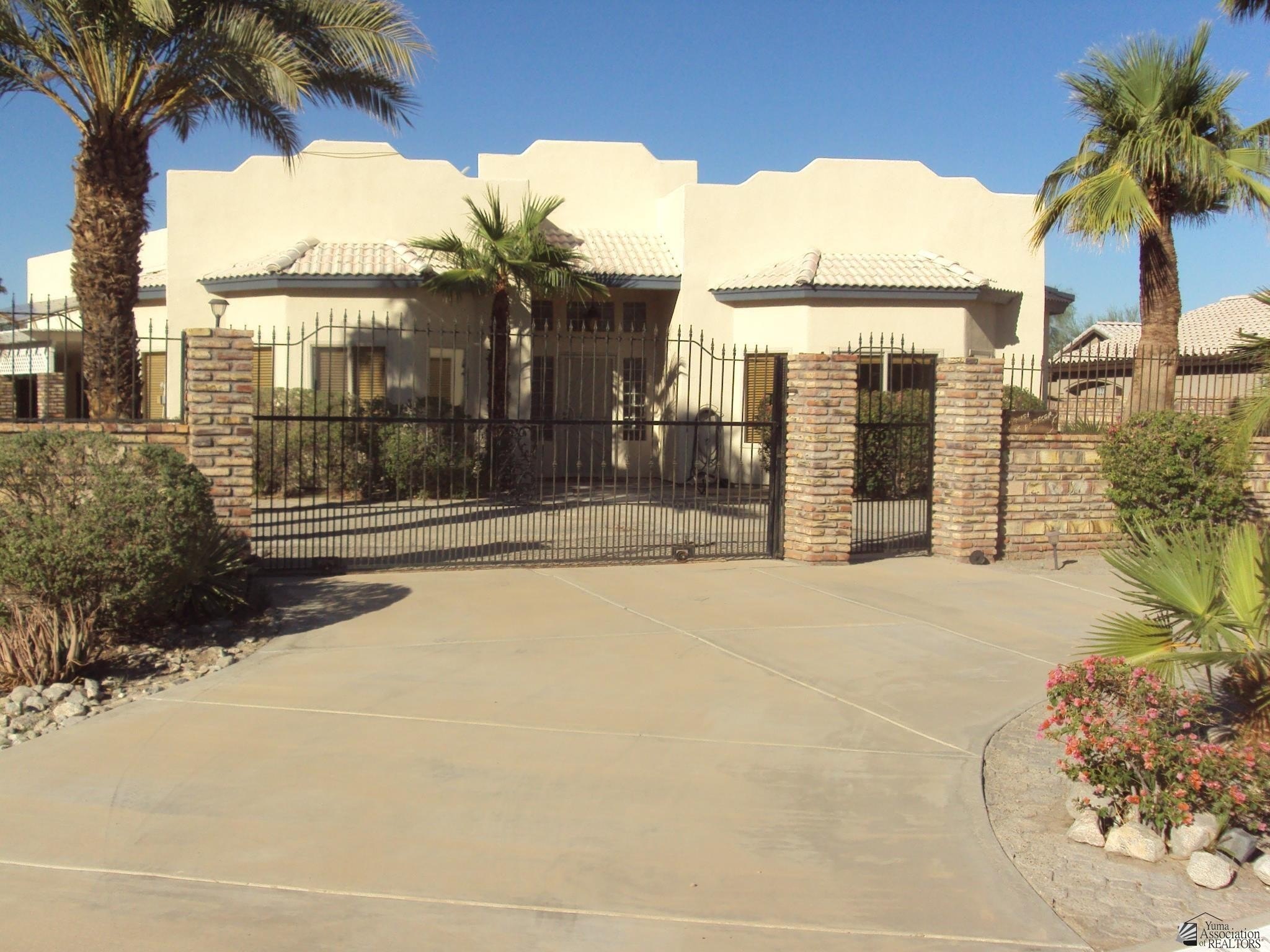 Yuma, Arizona, 85367, United States, 2 Bedrooms Bedrooms, ,2 BathroomsBathrooms,Residential,For Sale,1984211