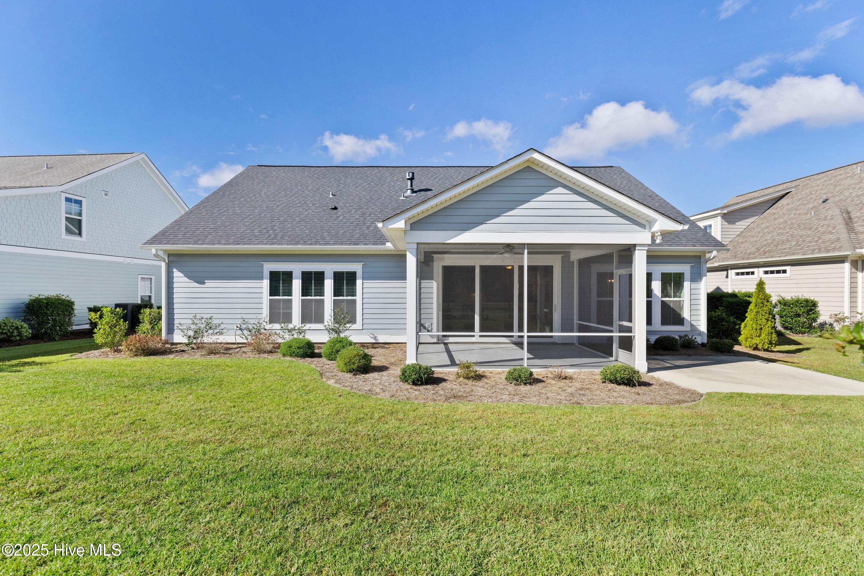 Leland, North Carolina, 28451, United States, 3 Bedrooms Bedrooms, ,3 BathroomsBathrooms,Residential,For Sale,1948682