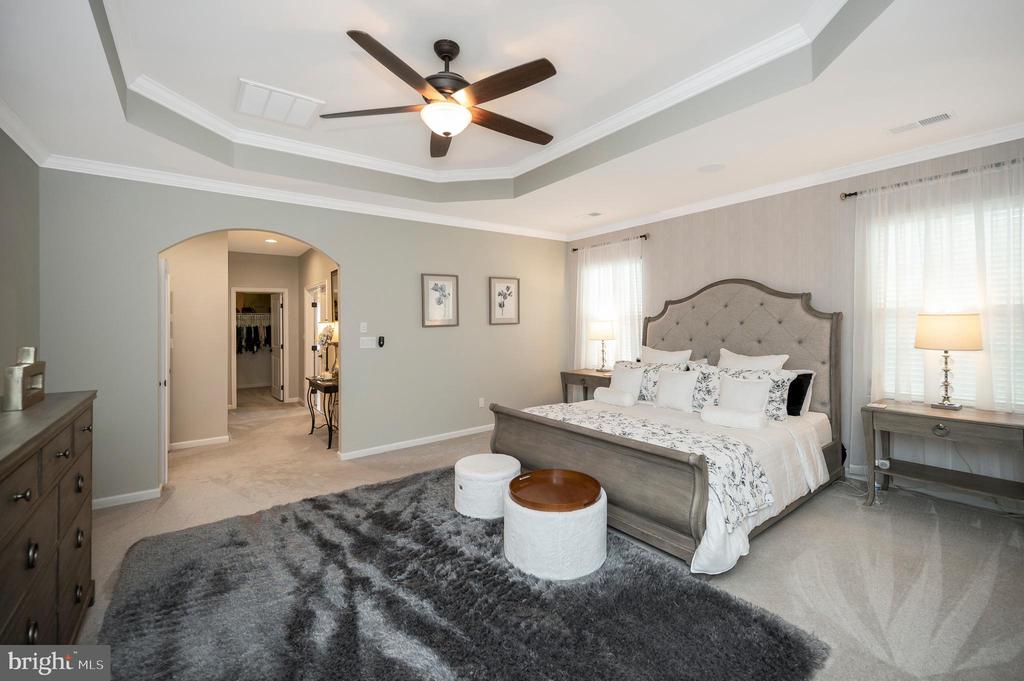 Fredericksburg, Virginia, 22406, United States, 5 Bedrooms Bedrooms, ,6 BathroomsBathrooms,Residential,For Sale,1981857