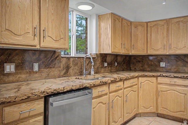 Ephraim, Utah, 84627, United States, 6 Bedrooms Bedrooms, ,3 BathroomsBathrooms,Residential,For Sale,2048073
