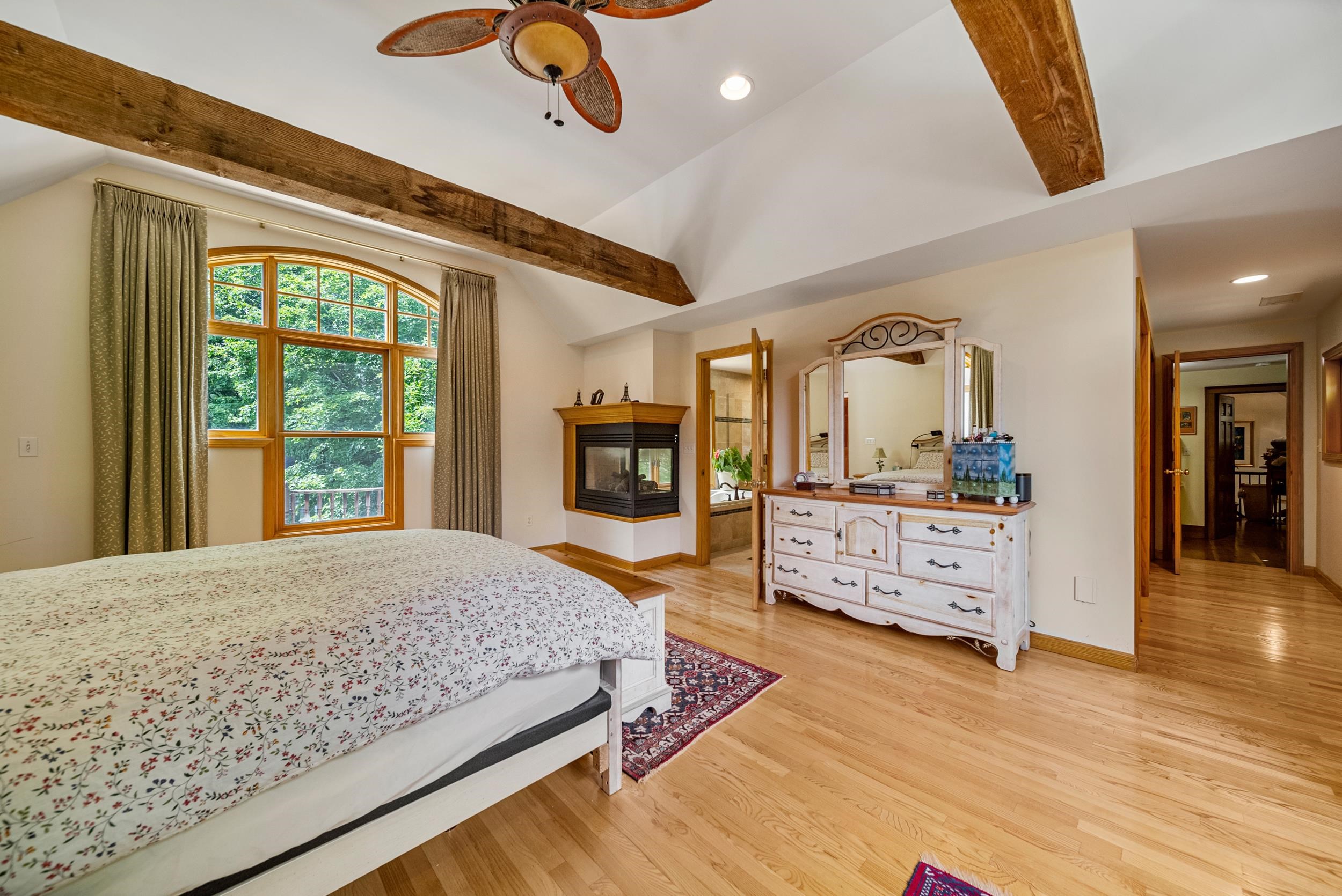 Hollis, New Hampshire, 03049, United States, 7 Bedrooms Bedrooms, ,5 BathroomsBathrooms,Residential,For Sale,1934449