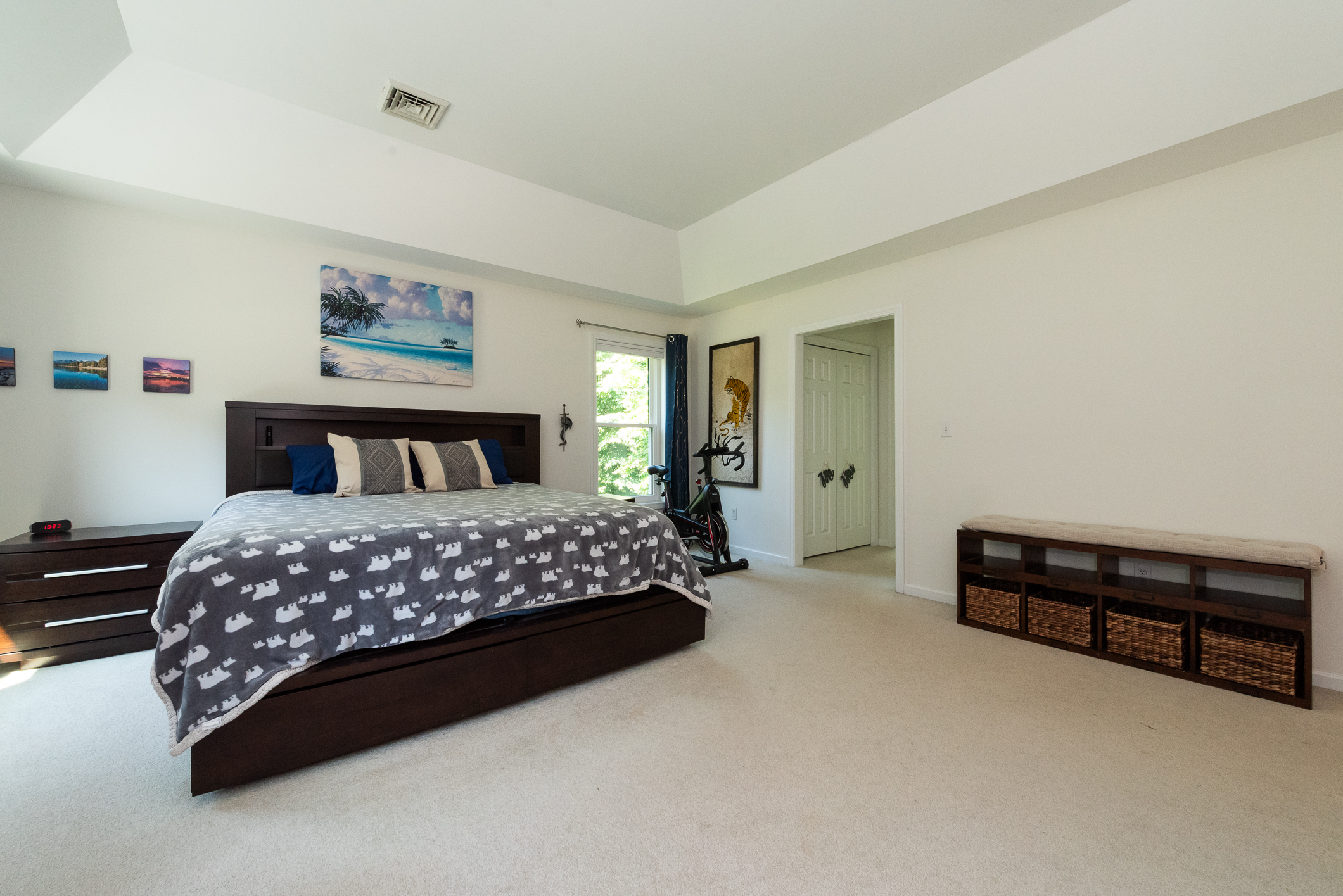  Classic Colonial Nestled on 3 Private Acres in Autumn Ridge - 物件實景
